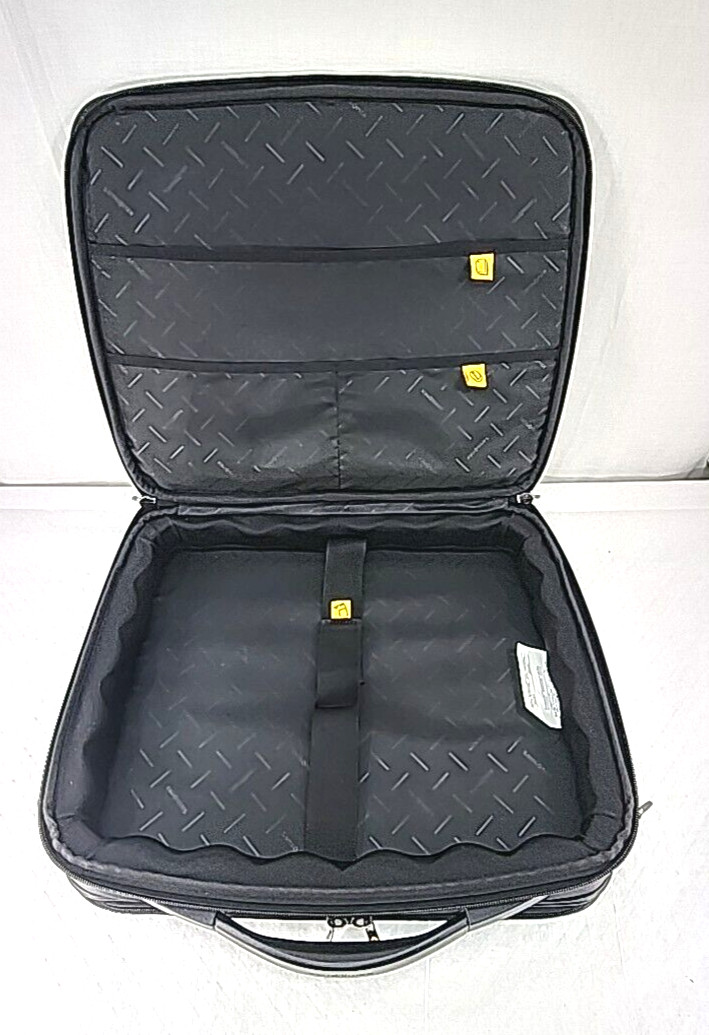 Samsonite Proteo Formal Briefcase 14”x17.5″x4″ Black Business Luggage