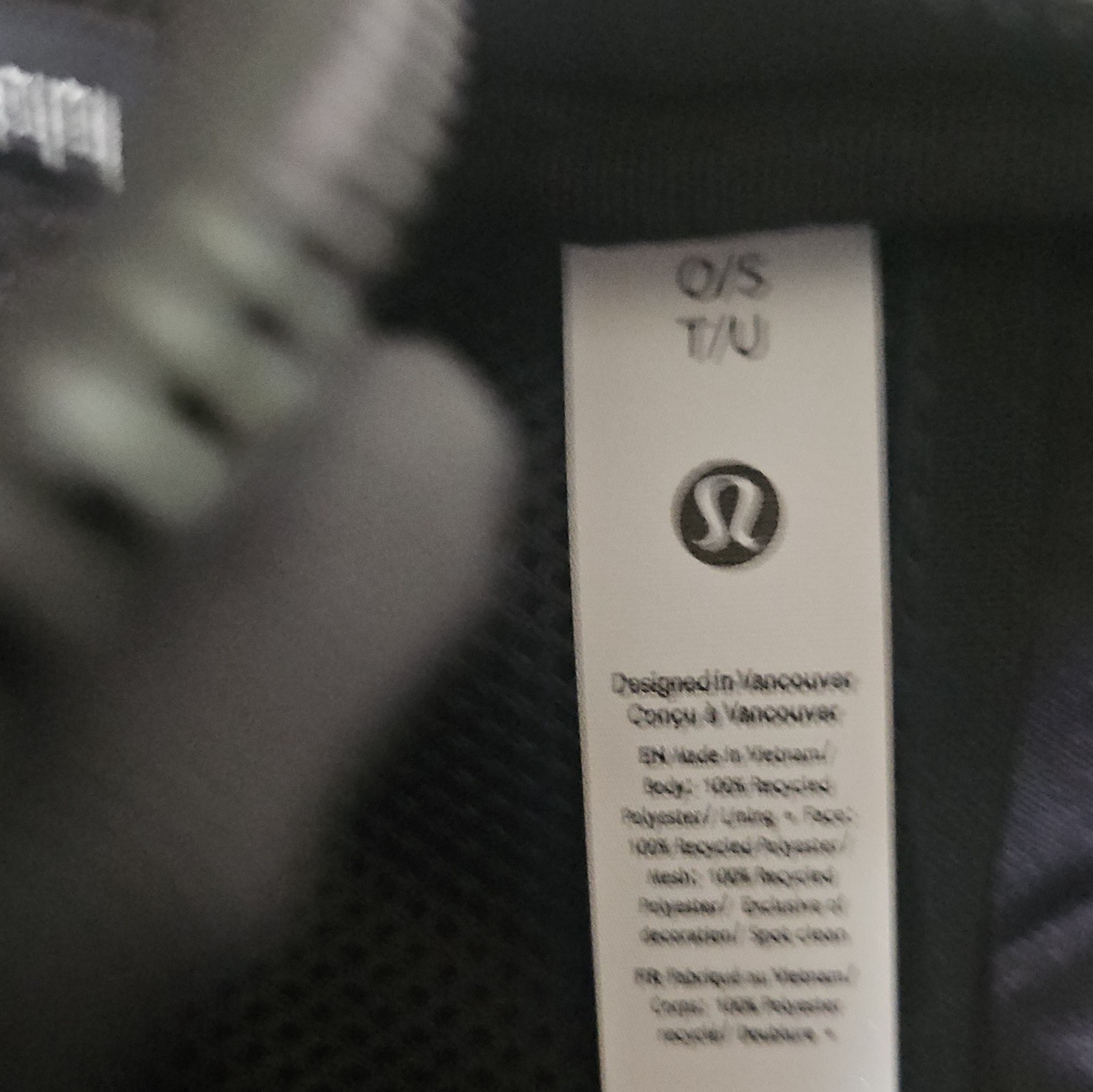 #42 NWOT Lululemon Black Mesh Everywhere Belt Bag Adjustable Strap Zip & Buckle