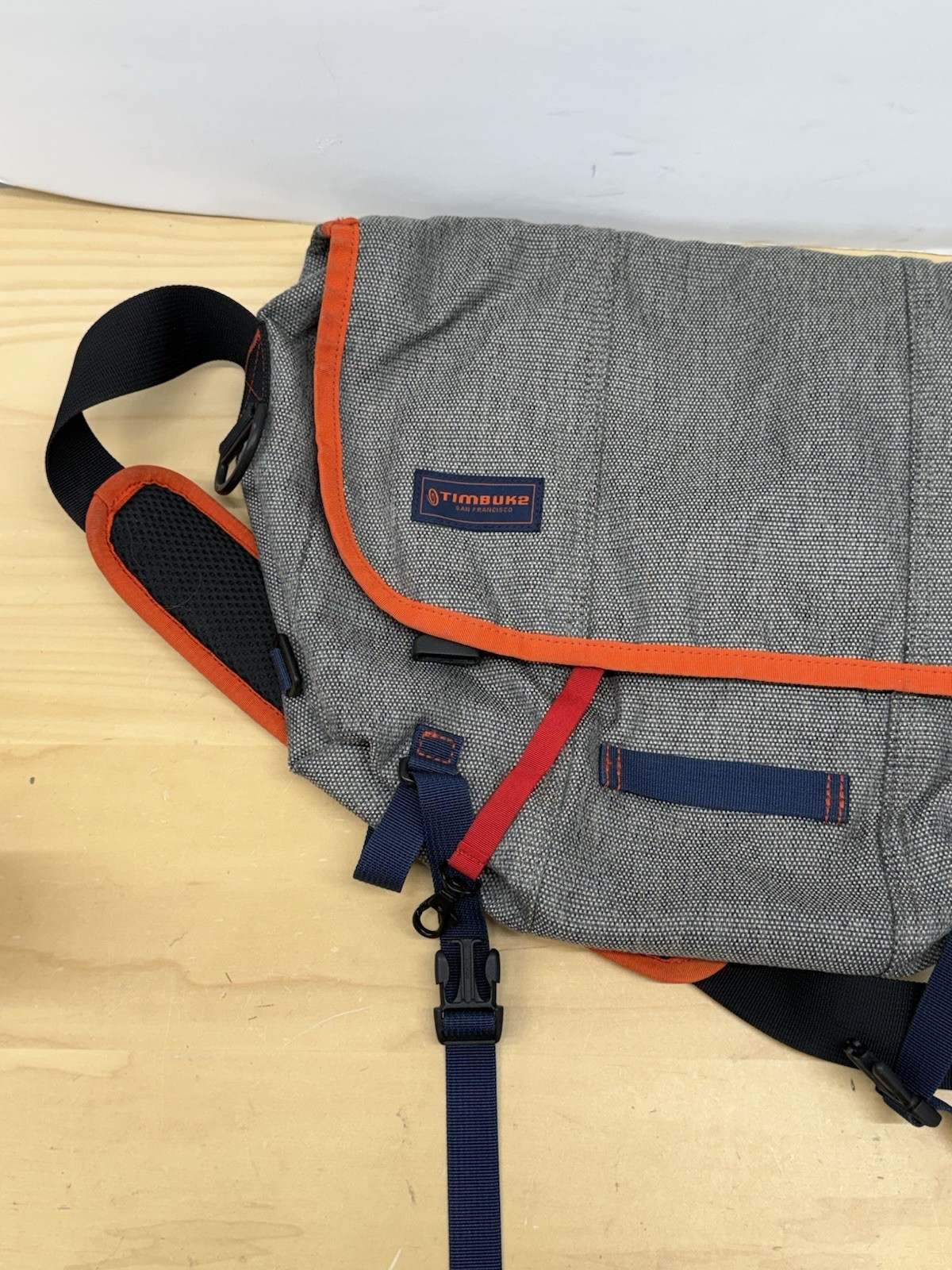 Timbuk2 Messenger Laptop Gray & Orange Shoulder Bag Crossbody Size 17×12