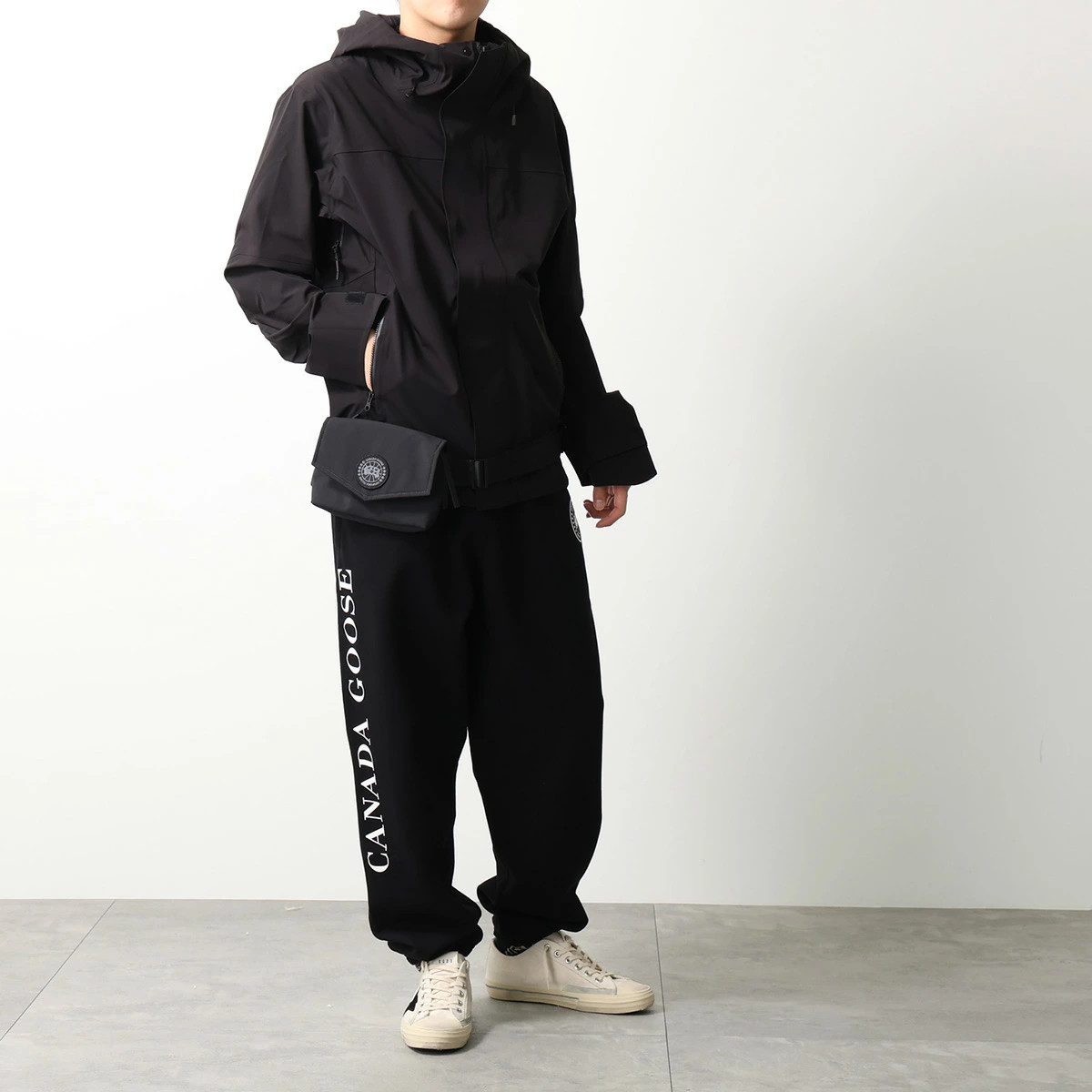 CANADA GOOSE Mini Waistpack Men’s Nylon Belt Bag with Logo Patch 9061Black-Noir
