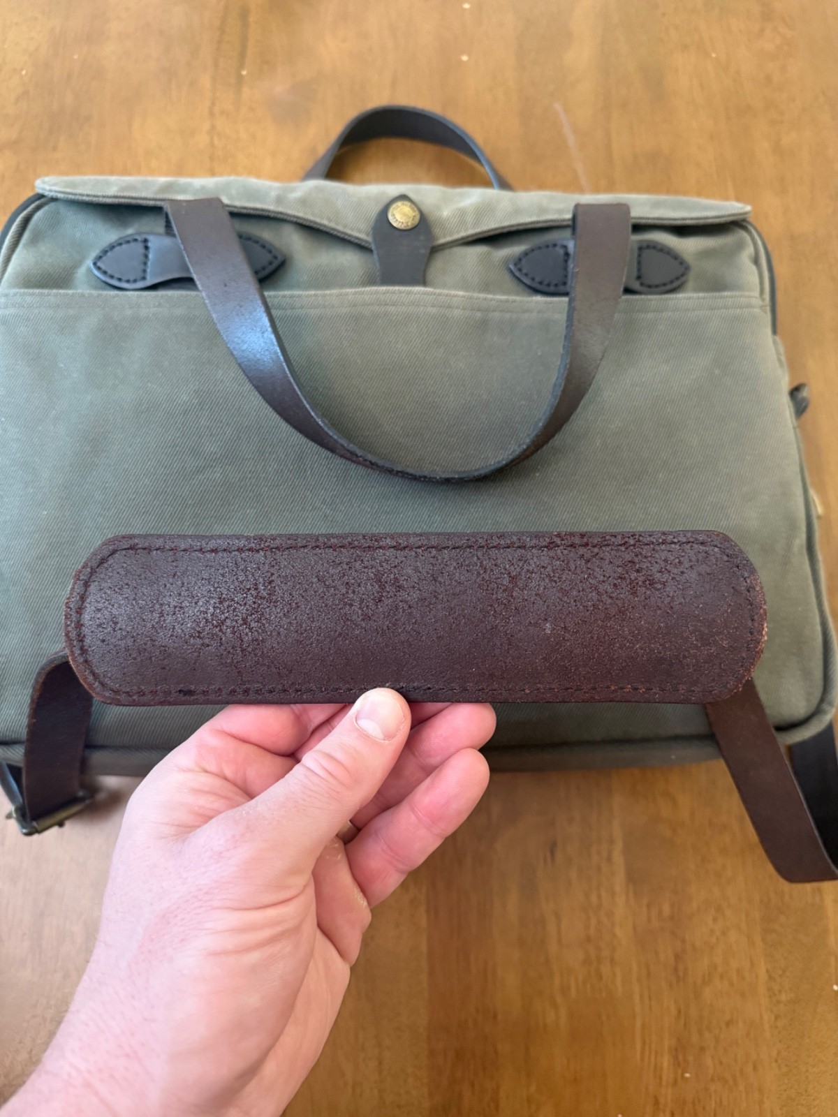 Filson 256 Original Briefcase EXCELLENT CONDITION Otter Green USA Leather