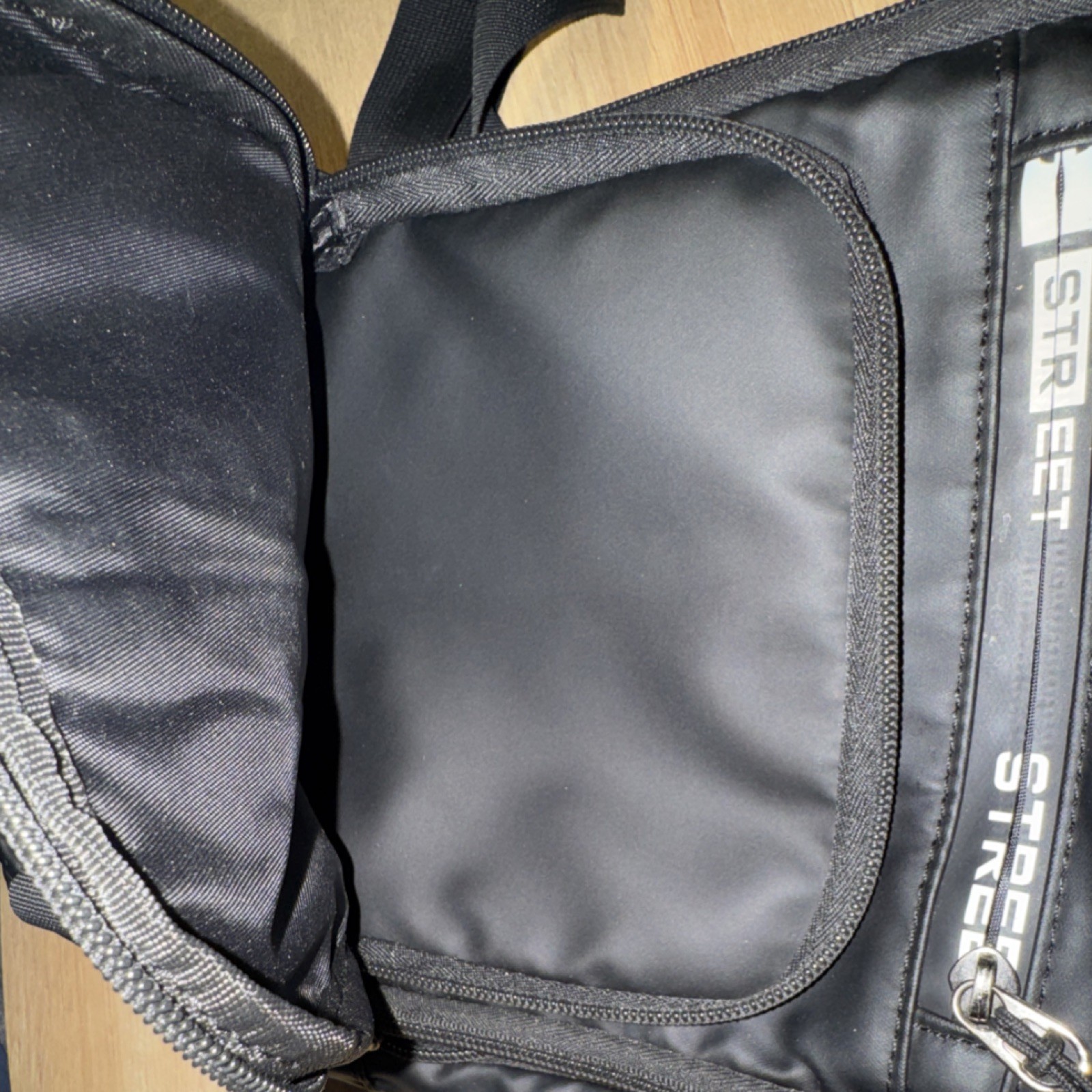 Street Basic Men’s Crossbody Bag Black Adjustable Strap Multiple Compartments