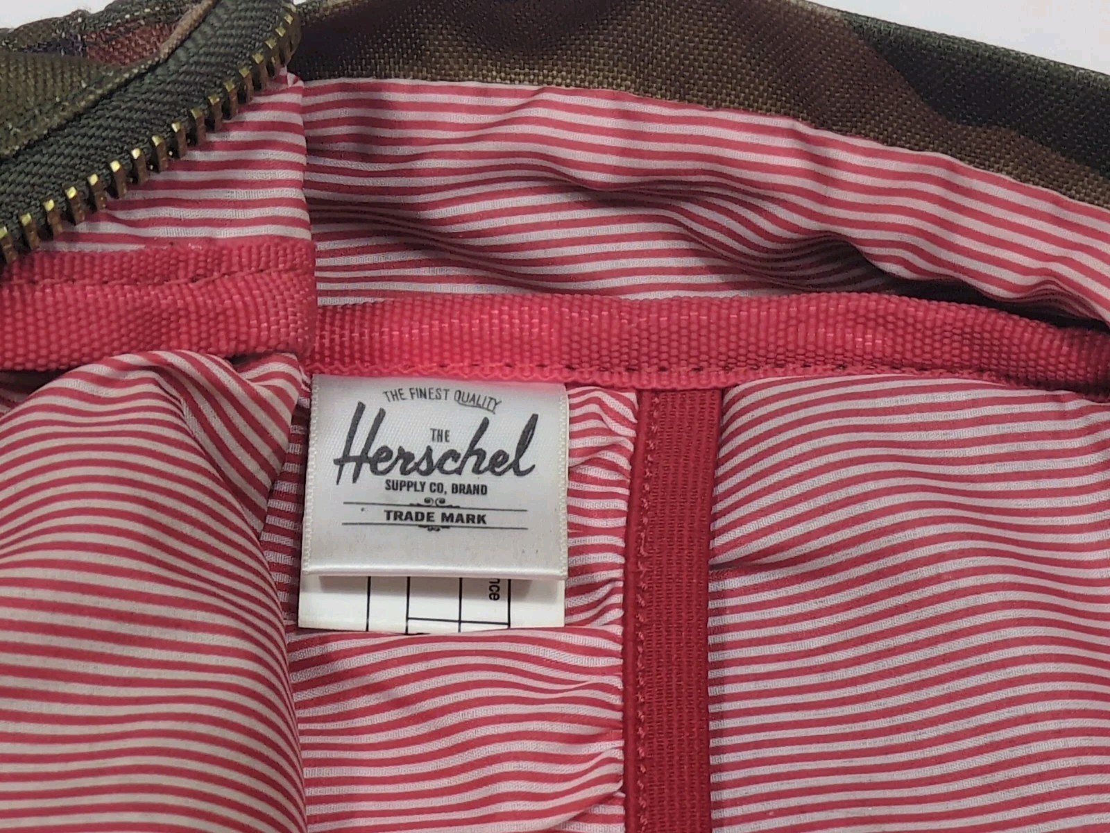 Herschel Backpack Classic X-Large Woodland Camo 30L Used