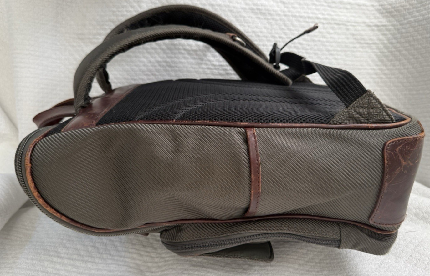 Filson Utilitarian Backpack Olive Green Brown Leather Trim Laptop Travel Bag