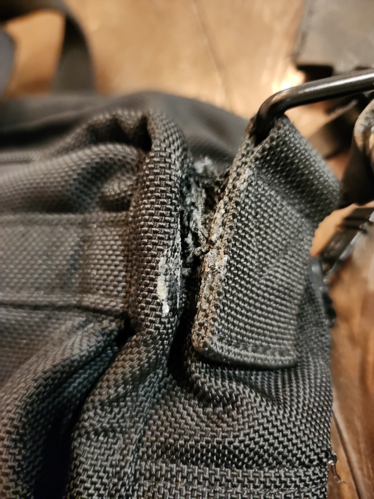 TUMI BLACK BALLISTIC NYLON 223D3 WEEKENDER DUFFLE BAG