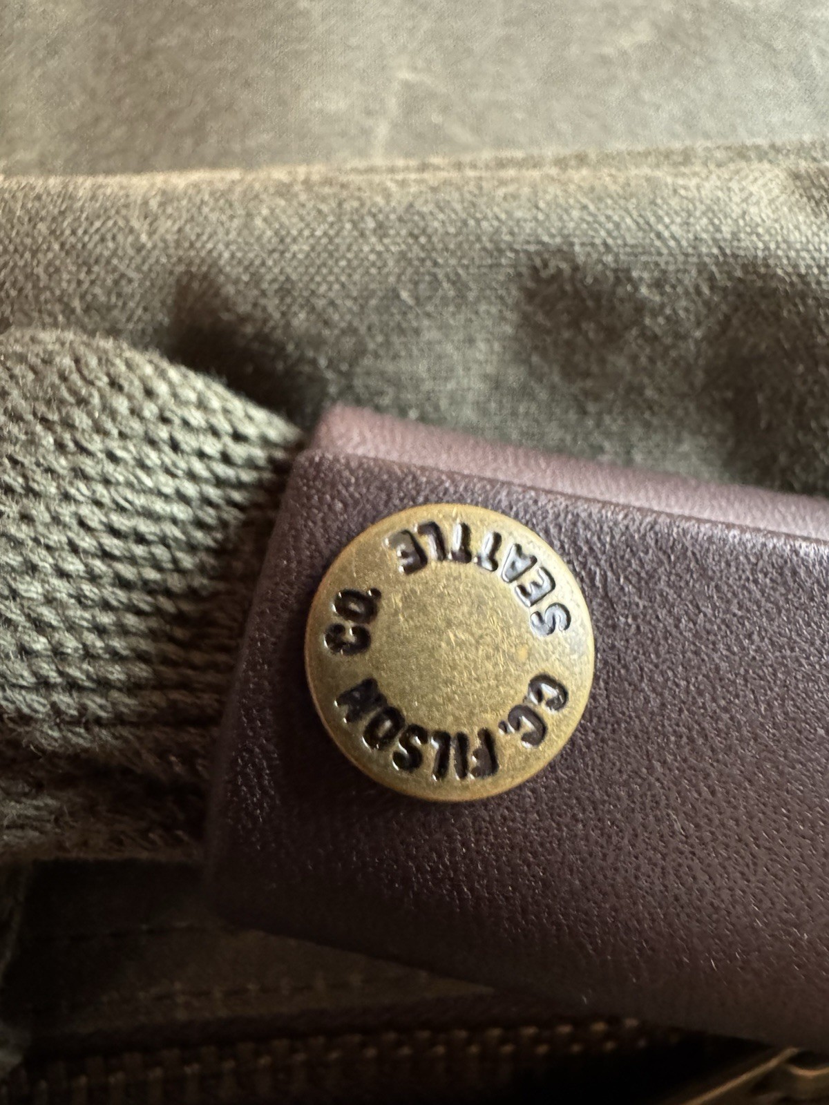 FILSON SMALL TIN CLOTH DUFFLE BAG OTTER GREEN OS NWT 20% Off MSRP