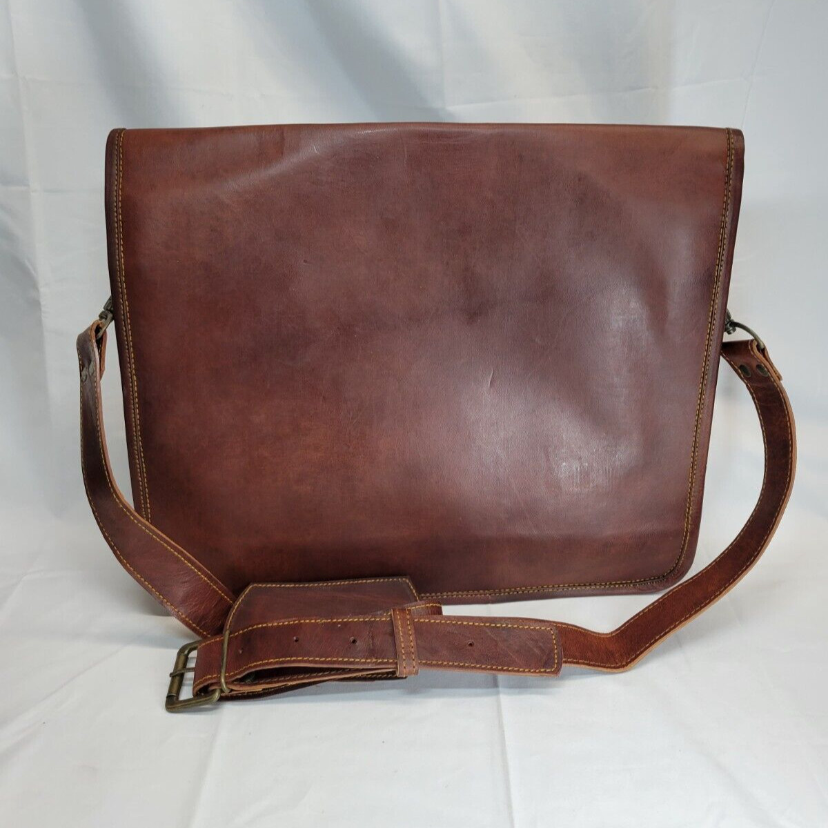 Jony Vintage Handcrafted Leather Messenger 16″ Bag – 100% Unprocessed Leather