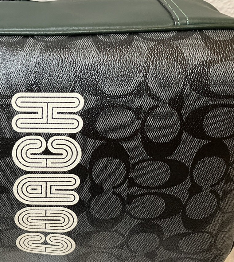 COACH / WESTWAY PACK / In Colorblock Signature Canvas With Coach Patch / CE522