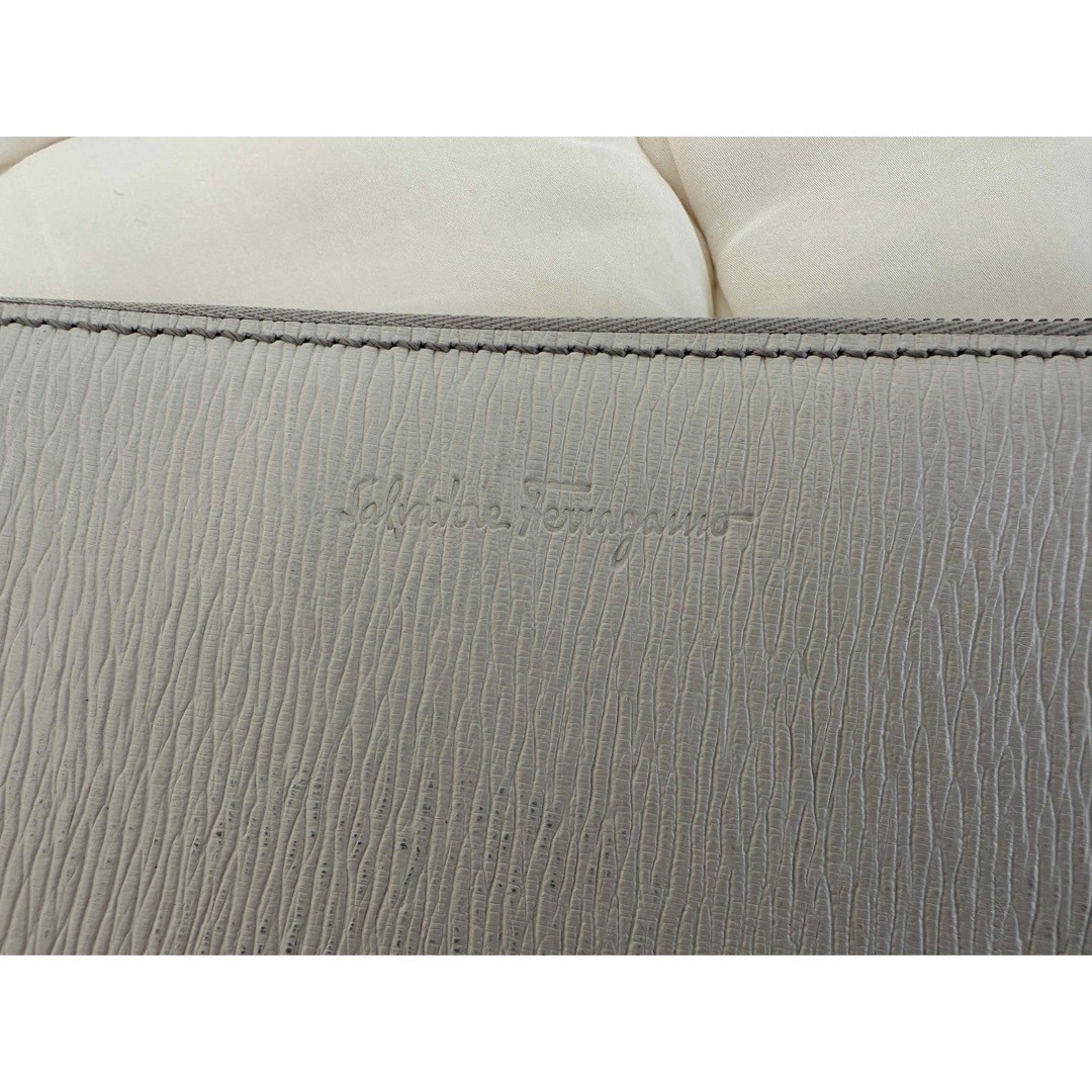 Ferragamo Men’s Business Second Clutch Bag White Leather Authentic 16×23.5x5cm
