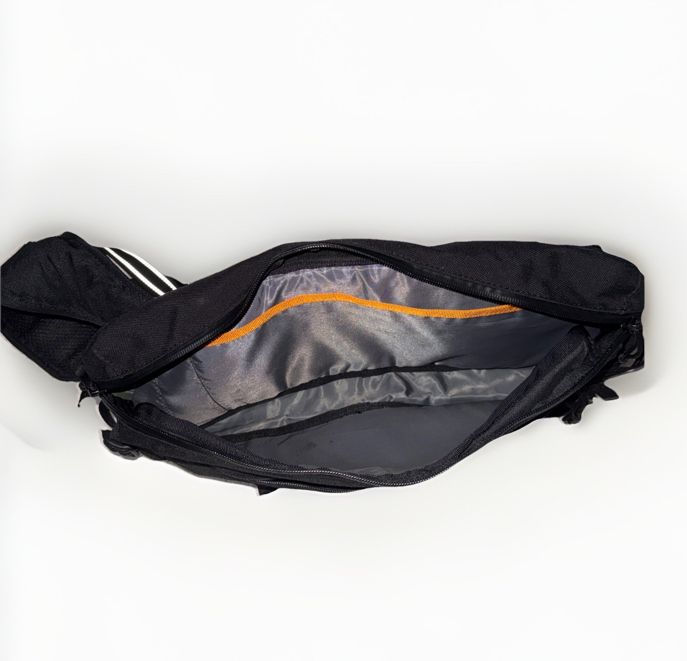 CHROME INDUSTRIES KADET SLING BAG BLACK