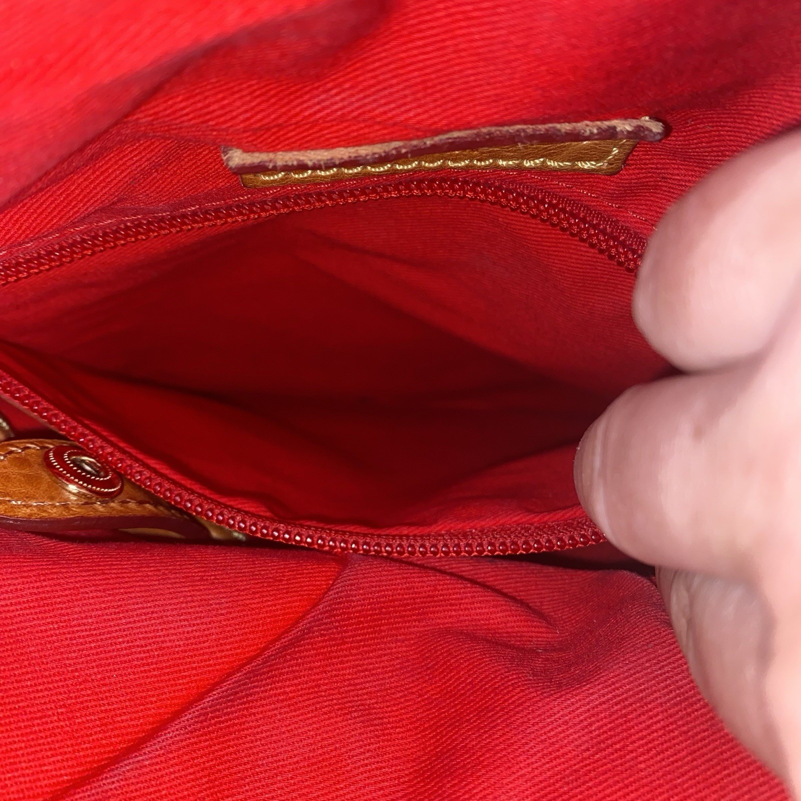 Dooney Bourke Florentine Leather Toggle Crossbody Bag Unisex