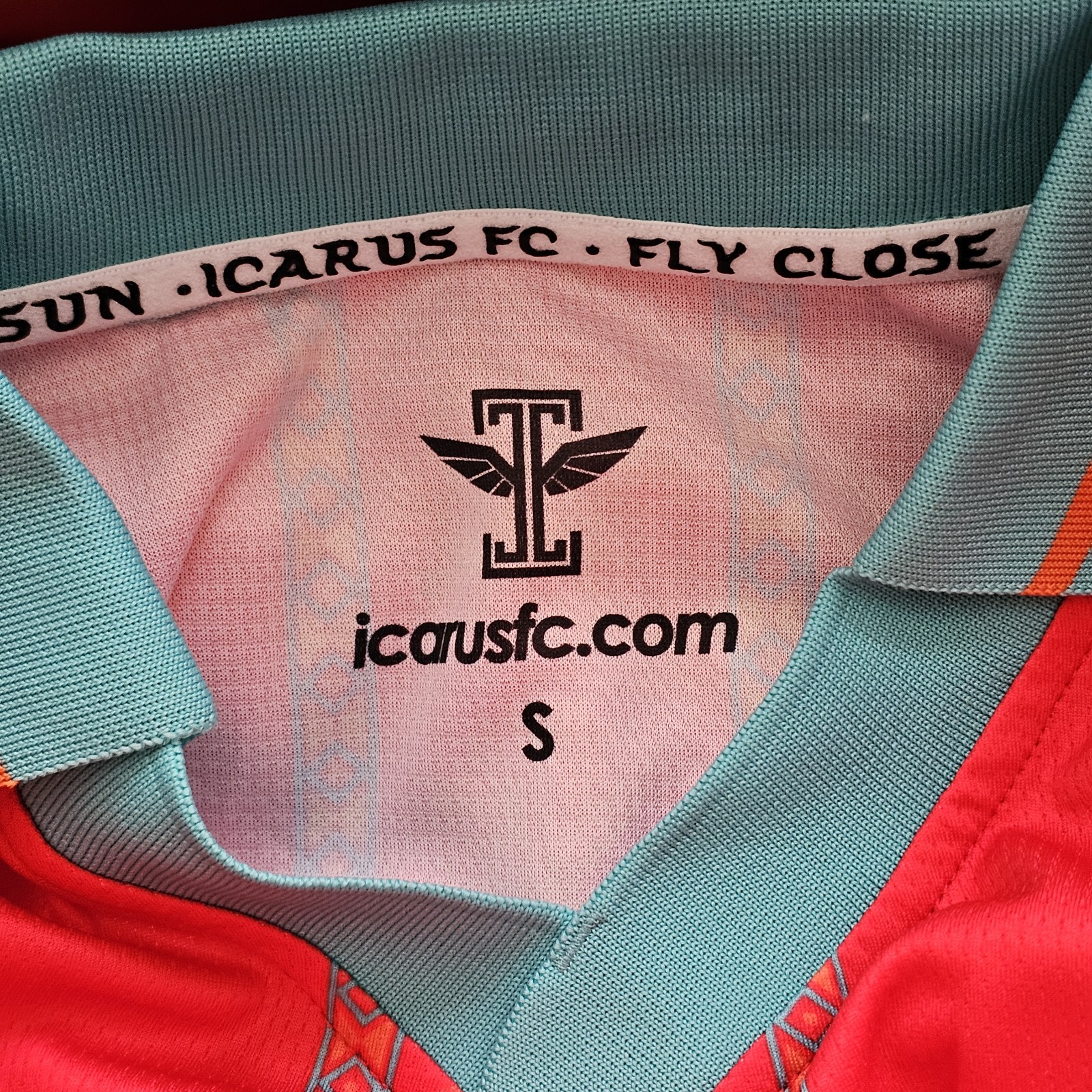 Cazadores Tequila LIMITED promo duffle bag, jersey (Small) and scarf Brand New!