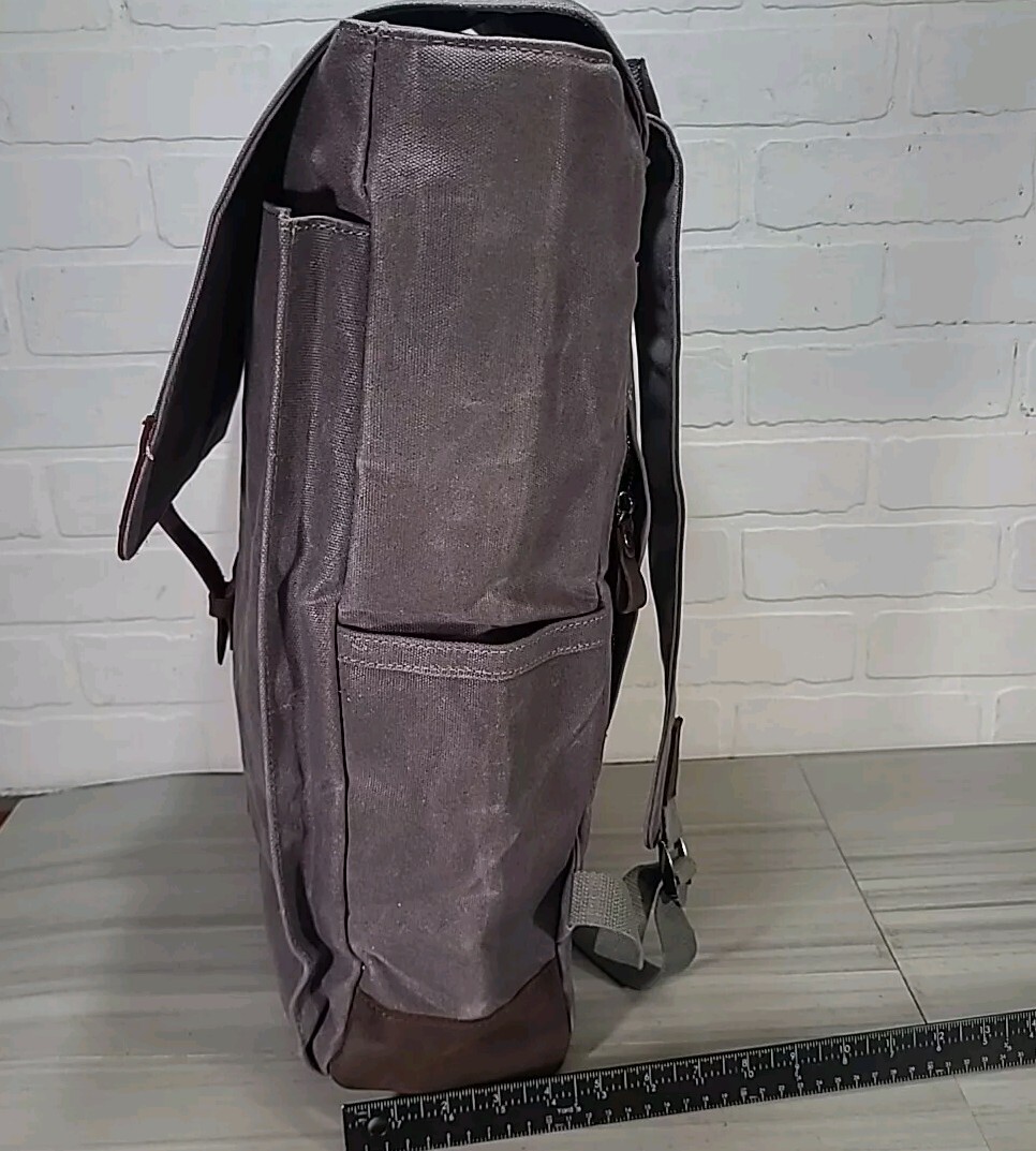 Dungeons & Dragons / Magic The Gather Gray /Brown Leather Waxed Canvas Backpack
