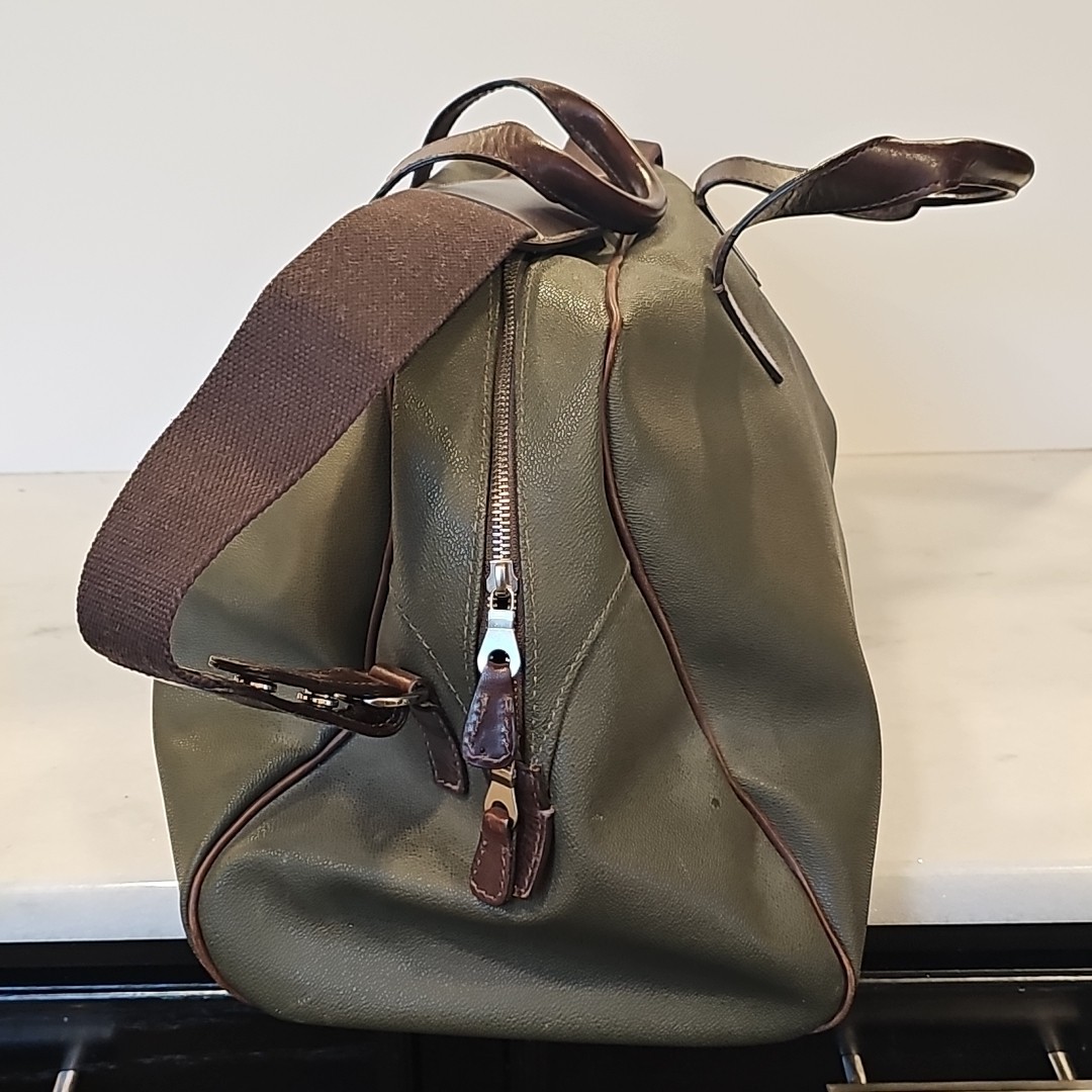 VTG Peter Millar Green PvC/Brown Leather Trim Duffle Travel Shoulder Bag Weekend