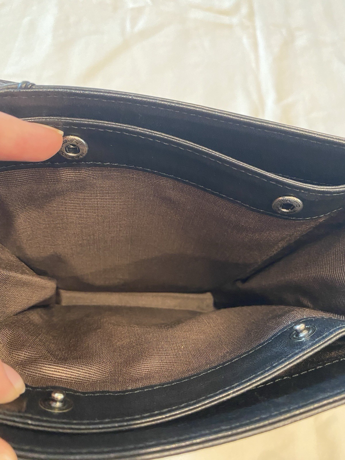 Givenchy Classic Black Shoulder Bag Leather Men’s/Unisex Vintage Two-Tone