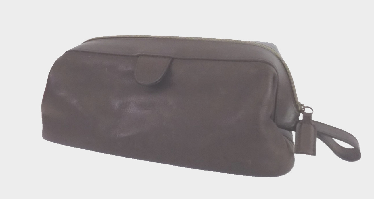 vintage FOSSIL Rugged brown Leather dop kit toiletry travel bag zip around frame