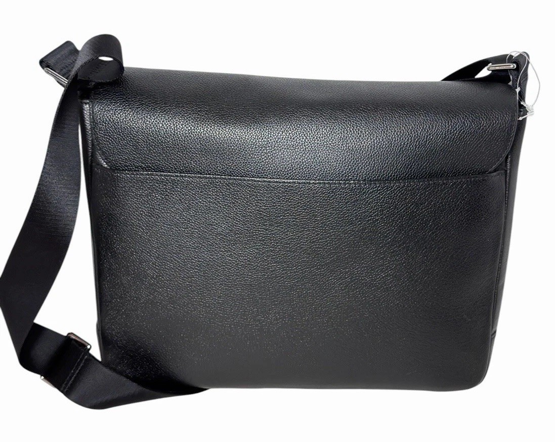 Michael Kors Greyson Black Leather Messenger Bag Crossbody Laptop Work Medium