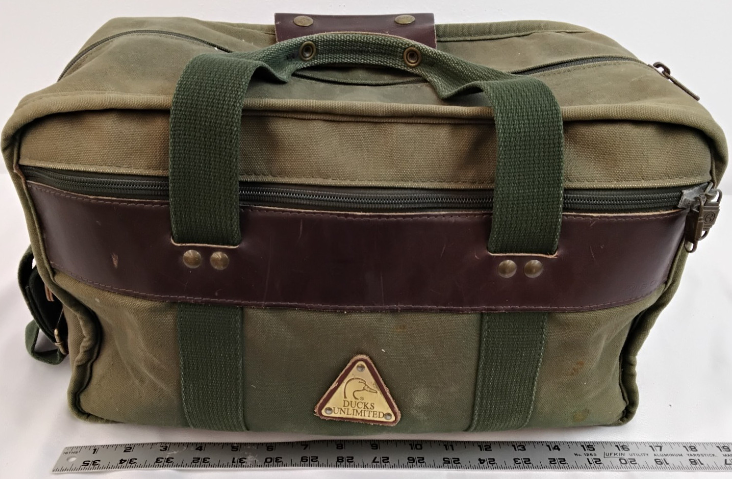 Boyt Duffle Bag Leather & Green Canvas Ducks Unlimited Added #Z4984