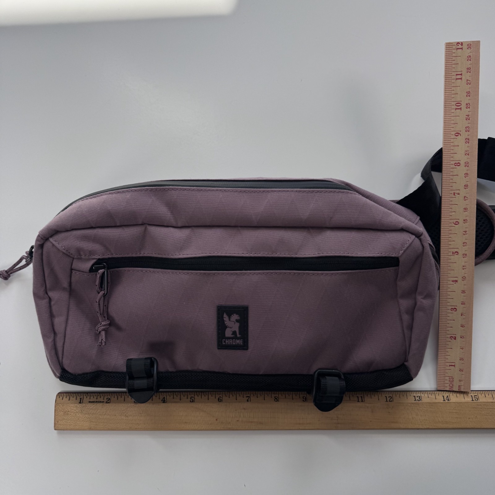 CHROME INDUSTRIES Mini Kadet 5L Sling Crossbody Bag Small MauvePurplePink