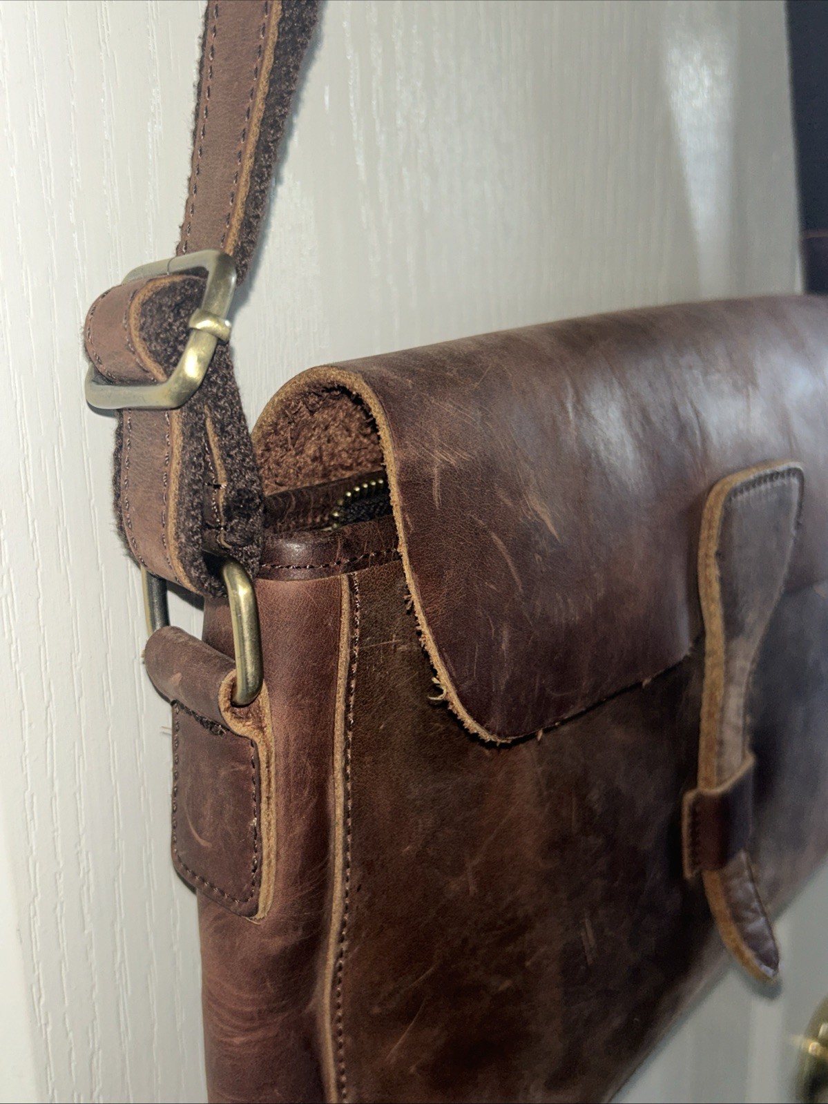 Leather Messenger Bag Unbranded Fold Over Flap Closer 12 “L By 8” H By 2.5” D