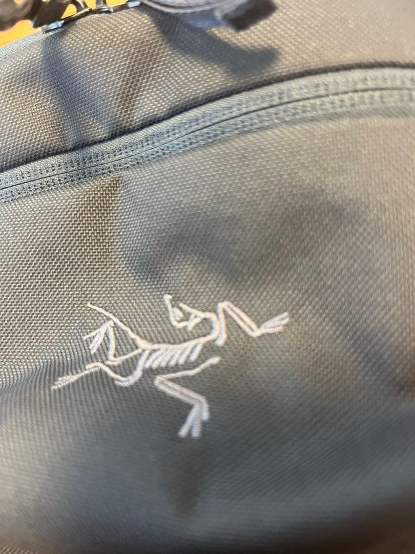 ARC’TERYX Mantis1 Waistpack Gray Recycled Polyester 12 Uses Pre-owned