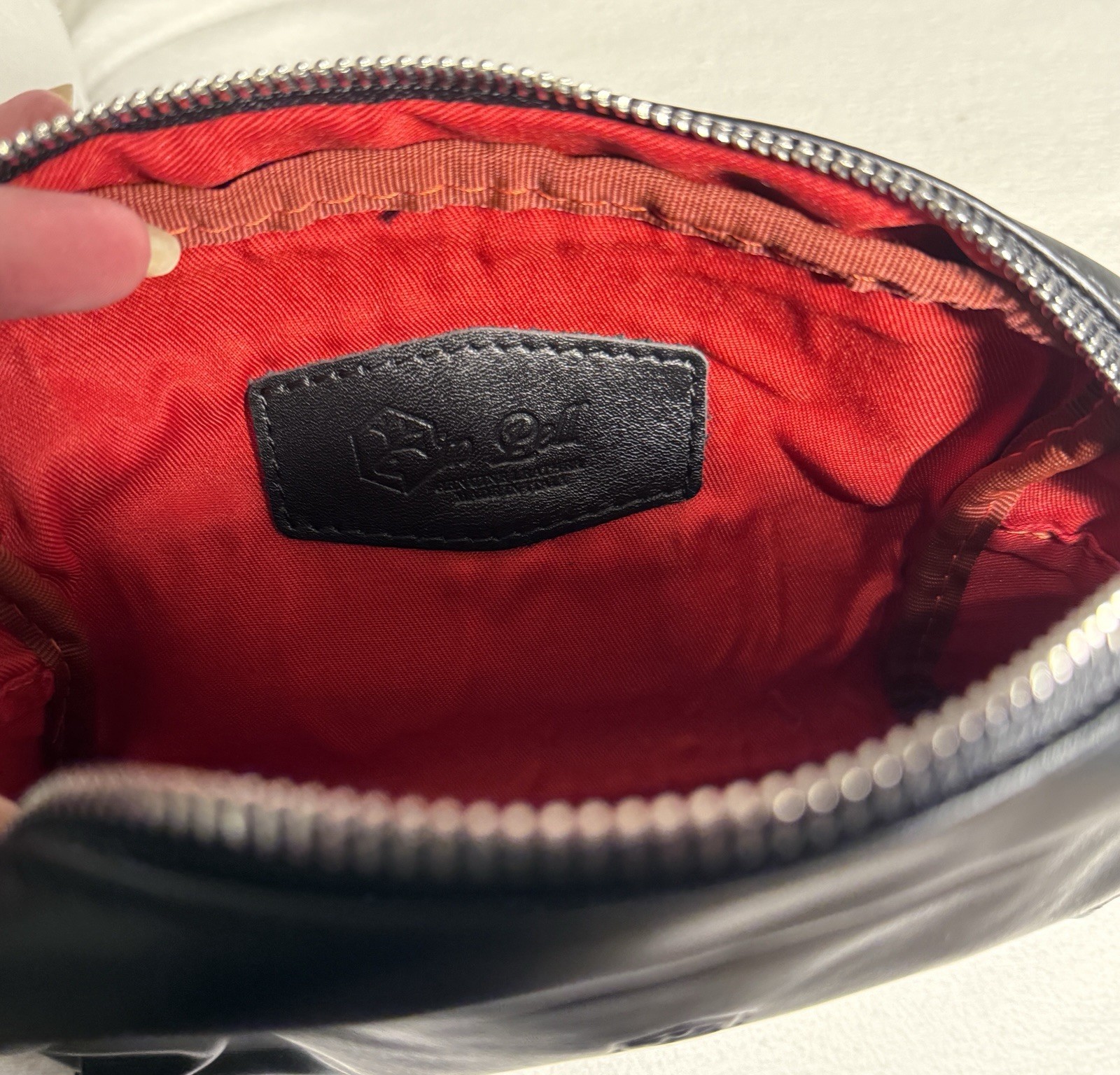 IN PELL Black Leather Dopp Kit Toiletry Bag Zip Inner Pockets Top Handle Italy