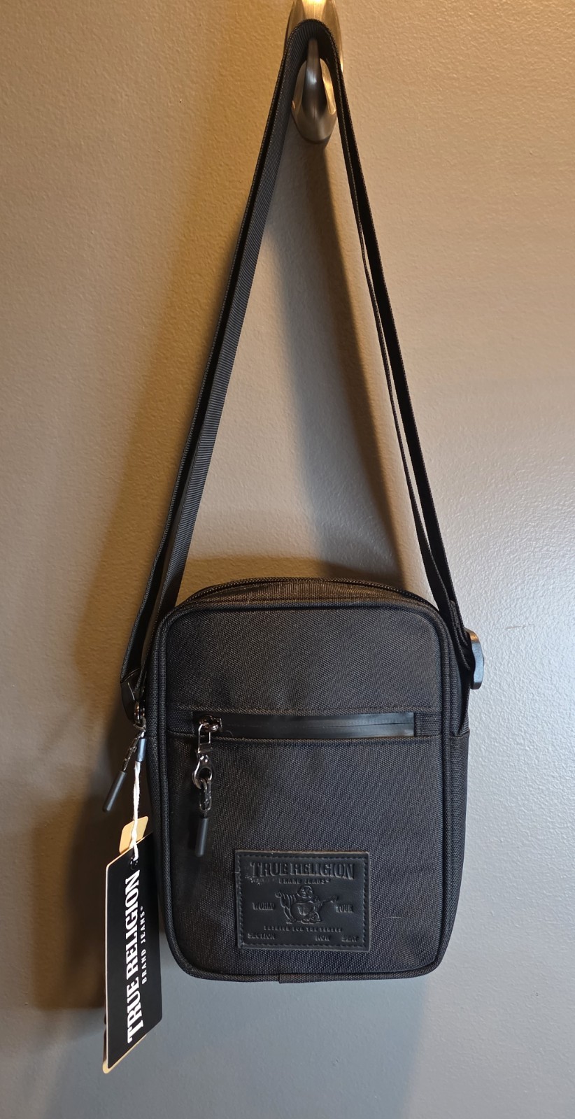 True Religion Fray Crossbody Black Bag – TR104478, New With Tags