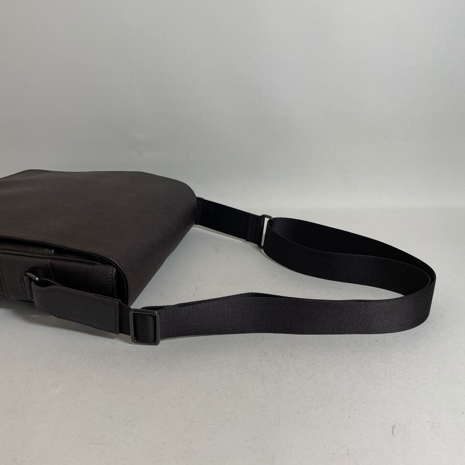 Dunhill Dark Brown PVC Leather Shoulder Bag 26x25x6cm Adjustable Strap