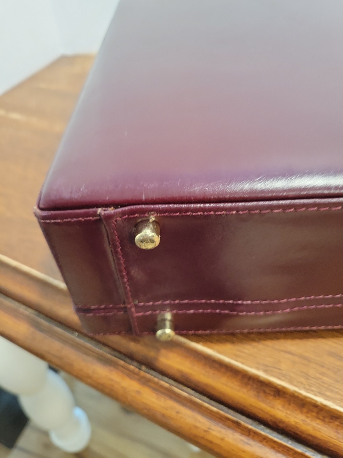 Vintage Stebco Burgundy Hard Leather Briefcase Front Change Combination Lock