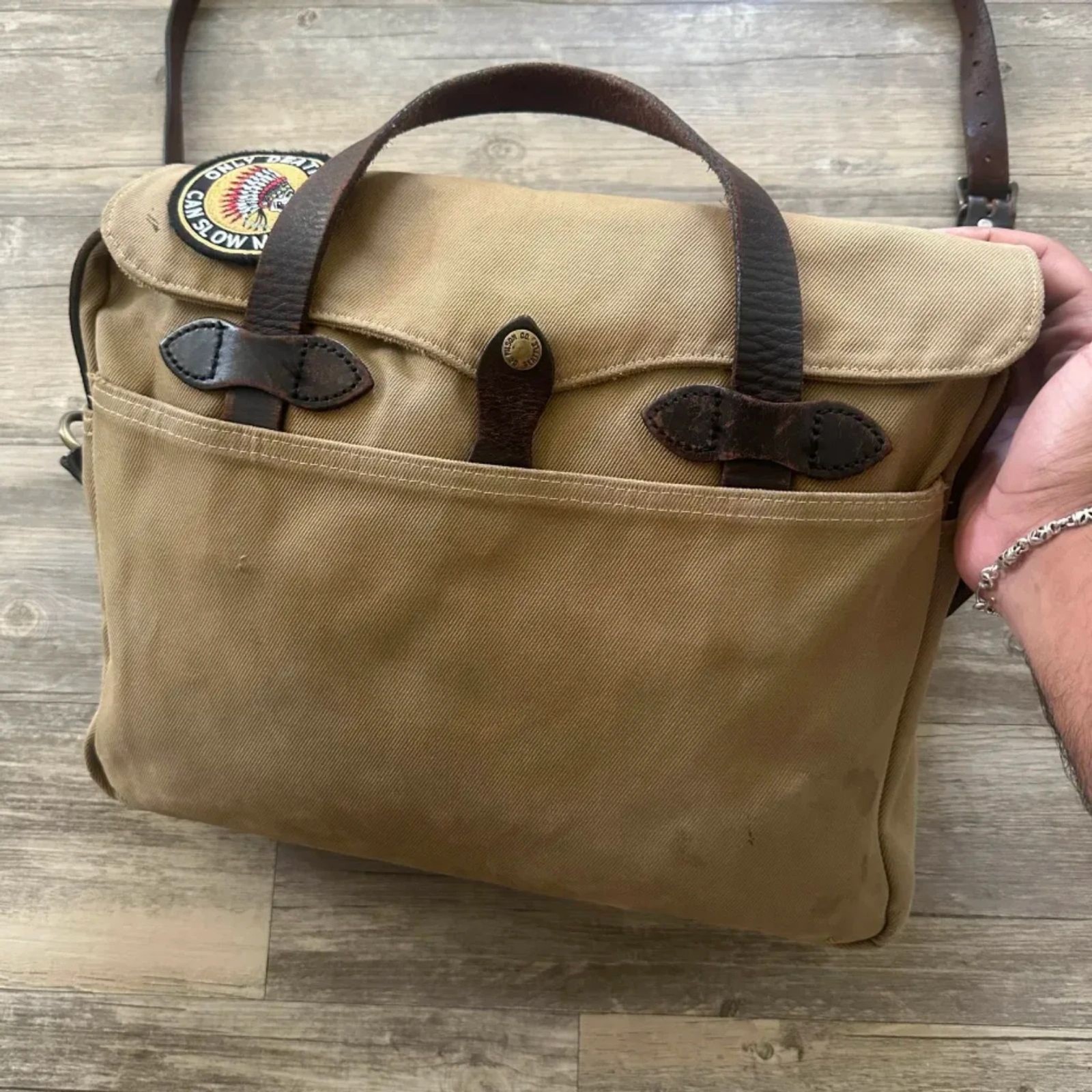 Filson Rugged Twill Style 257 Messenger Crossbody Bag