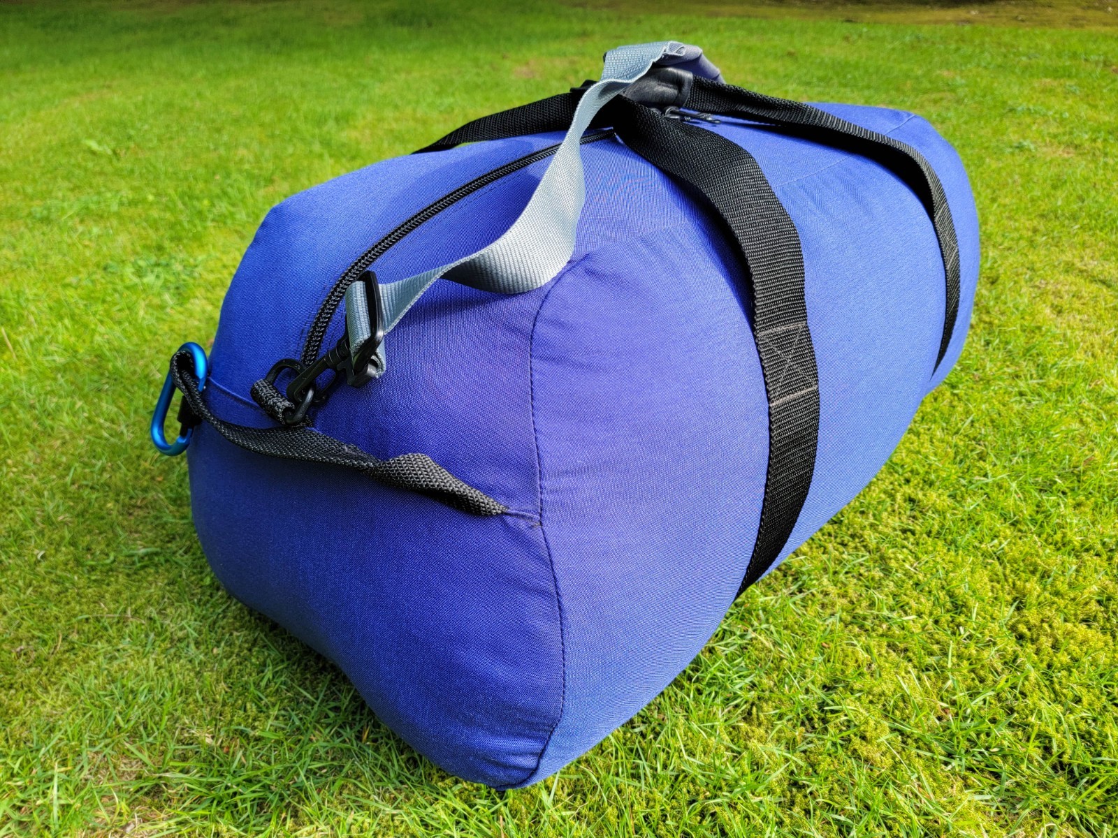 CARIBOU MOUNTAINEERING (USA) Vintage Purple Cordura 28″ Duffle Camping Gear Bag