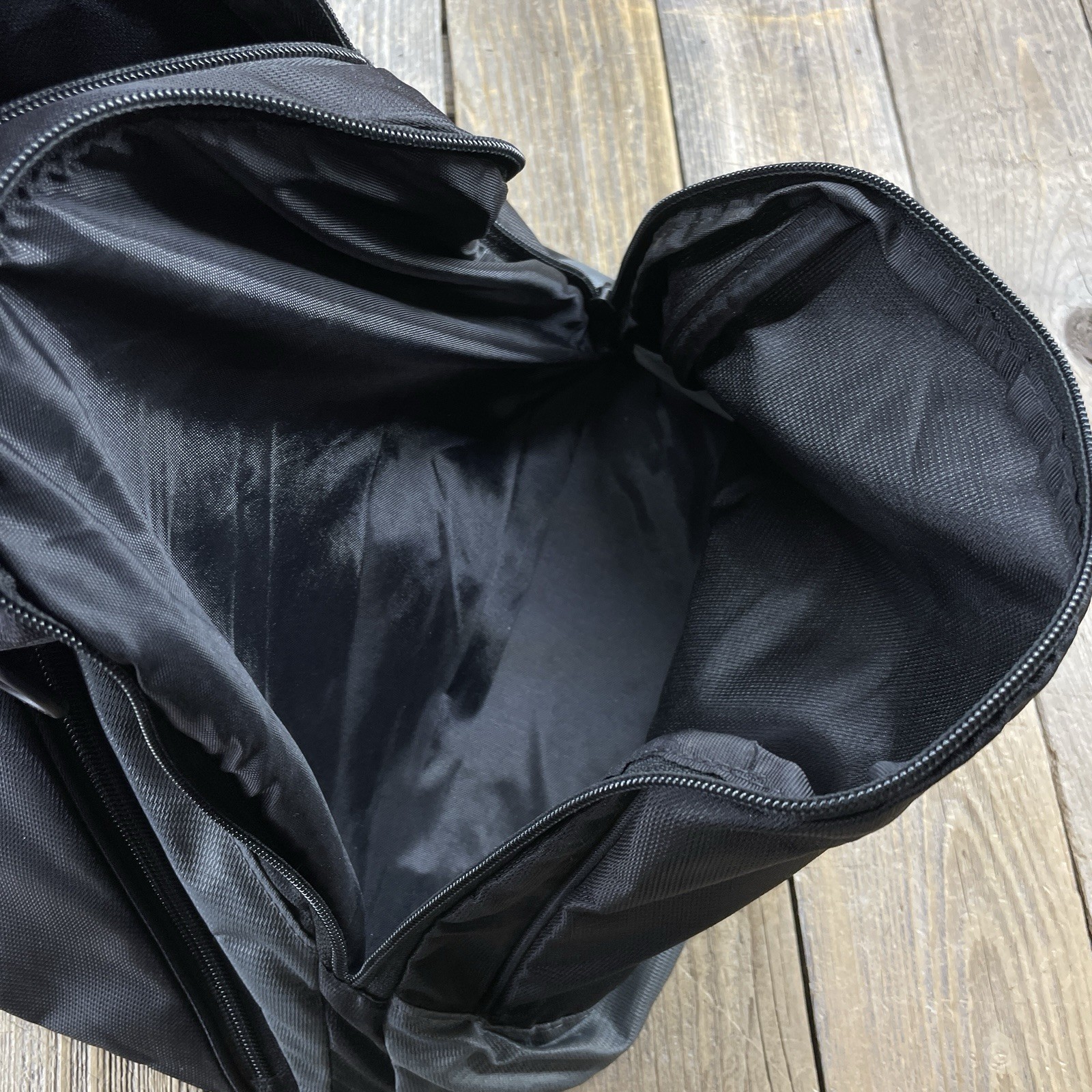 Nike Golf Black Gray Gym Duffle Bag Hard Bottom Shoe Pouch 21” x 12.5” x 11” GUC