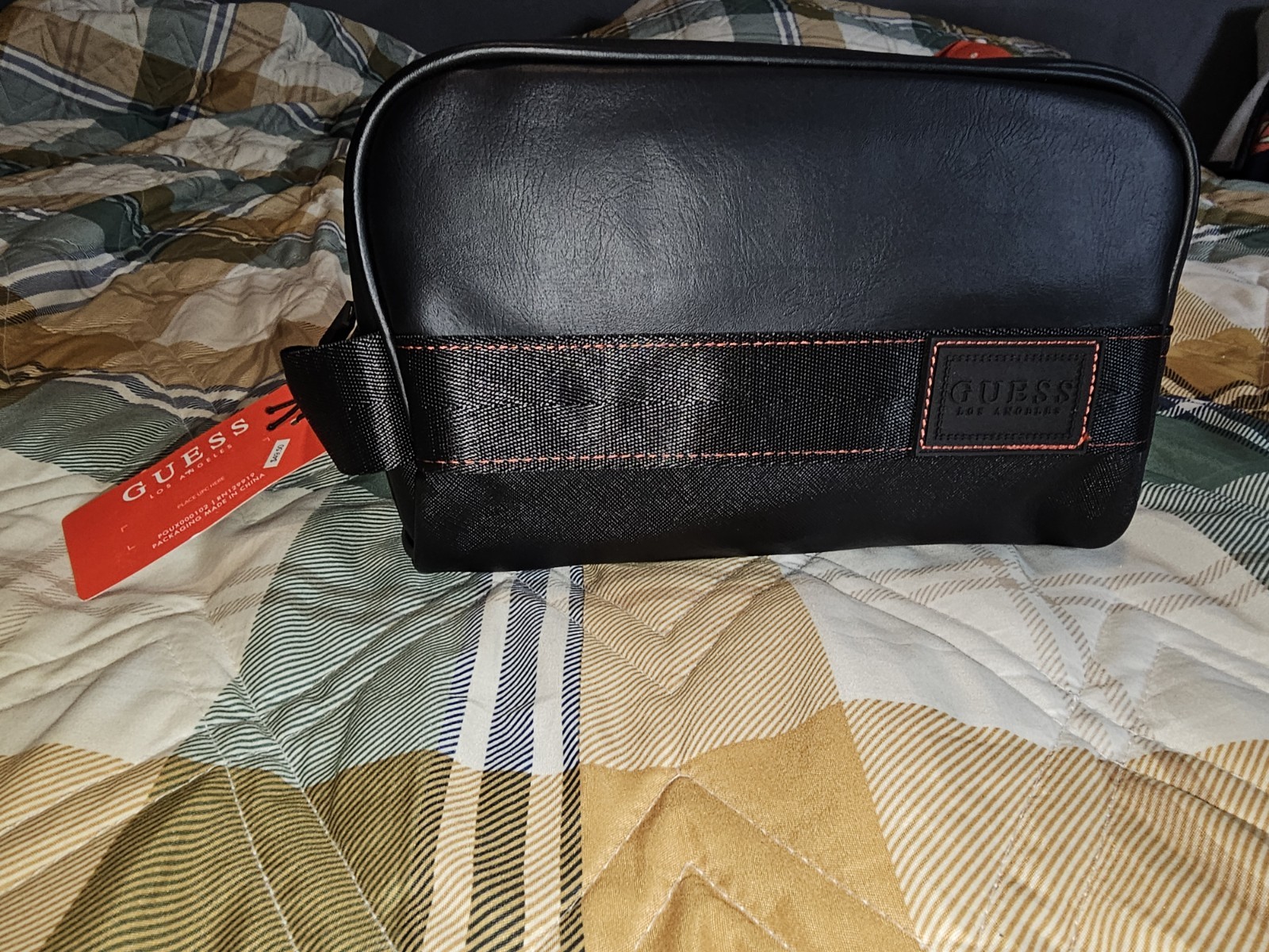 New Medium Men’s Guess Black Red Faux Leather Toiletry Travel Case Bag