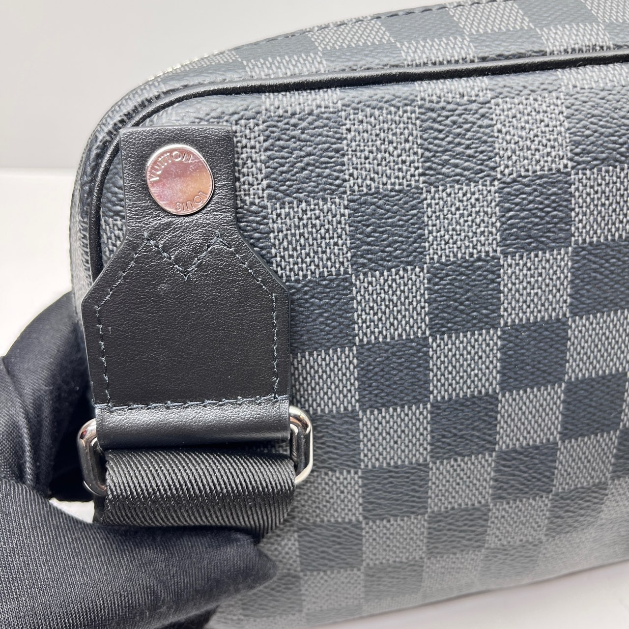 Louis Vuitton Pre-Owned Authentic Messenger Bag Black Two in one 23x4x15cm
