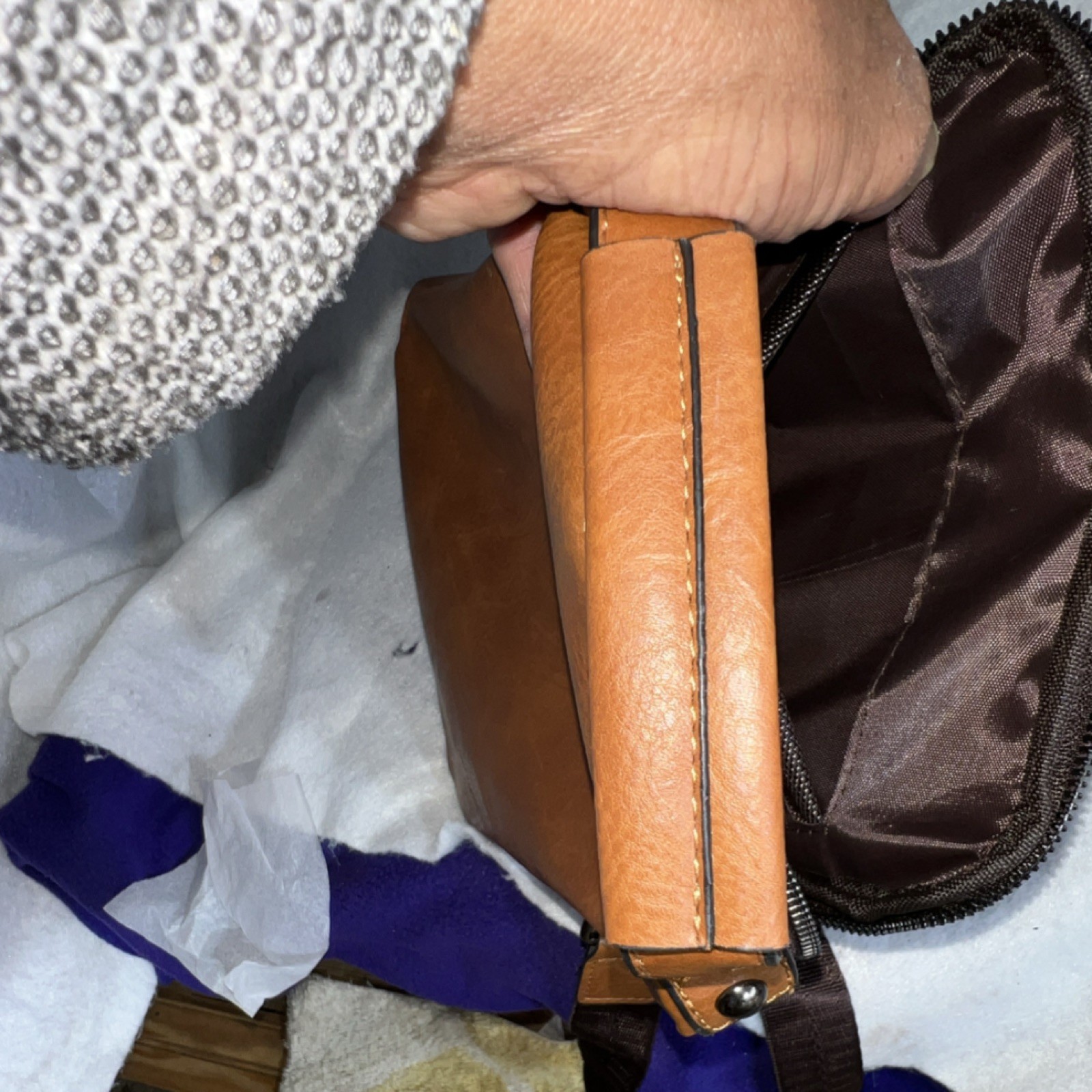 WEIXIER Brown Messenger Bag for Men Adjustable Strap Zip Magnetic Pockets