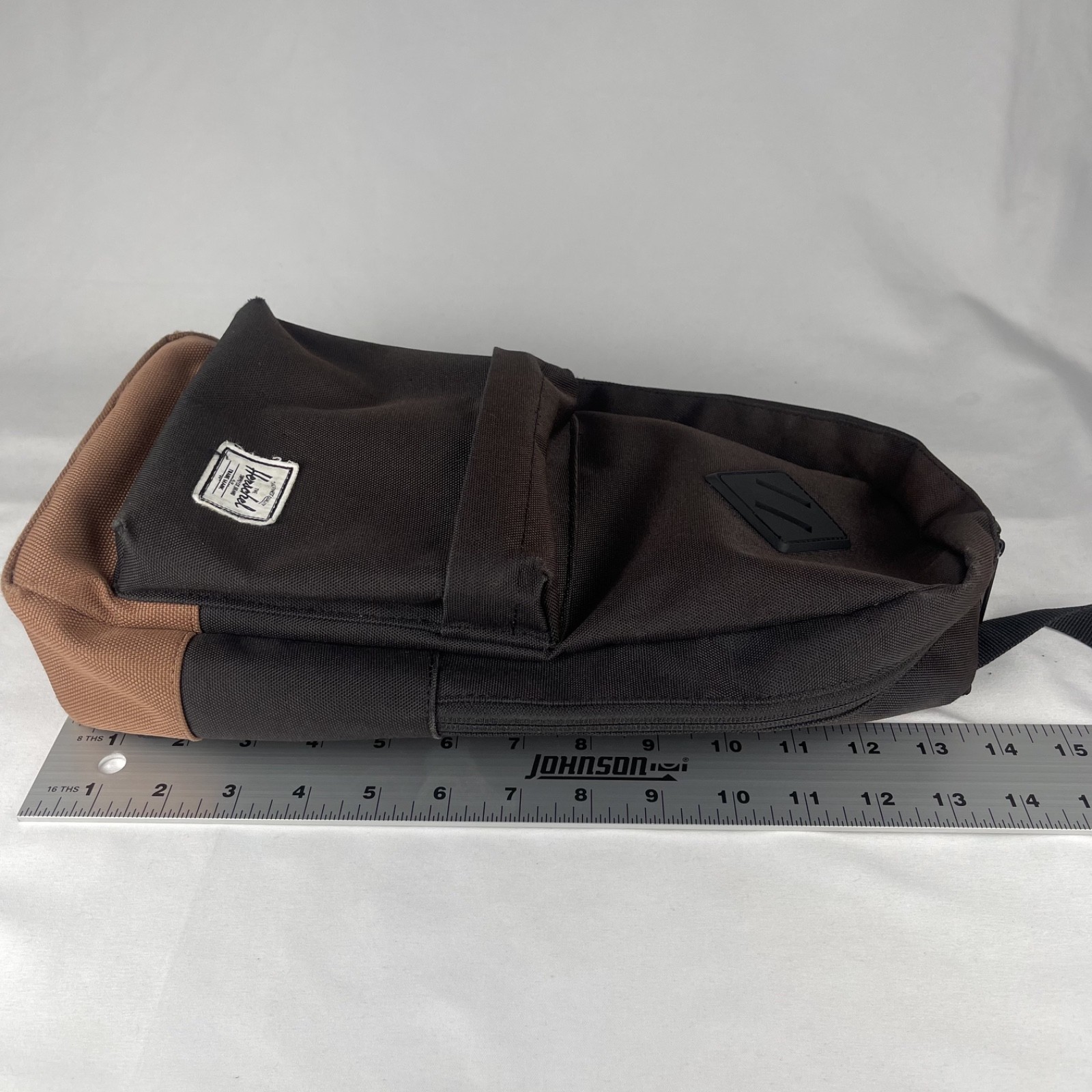 Herschel Black Tan Heritage Canvas Sling Bag Crossbody Red/White Striped Lining