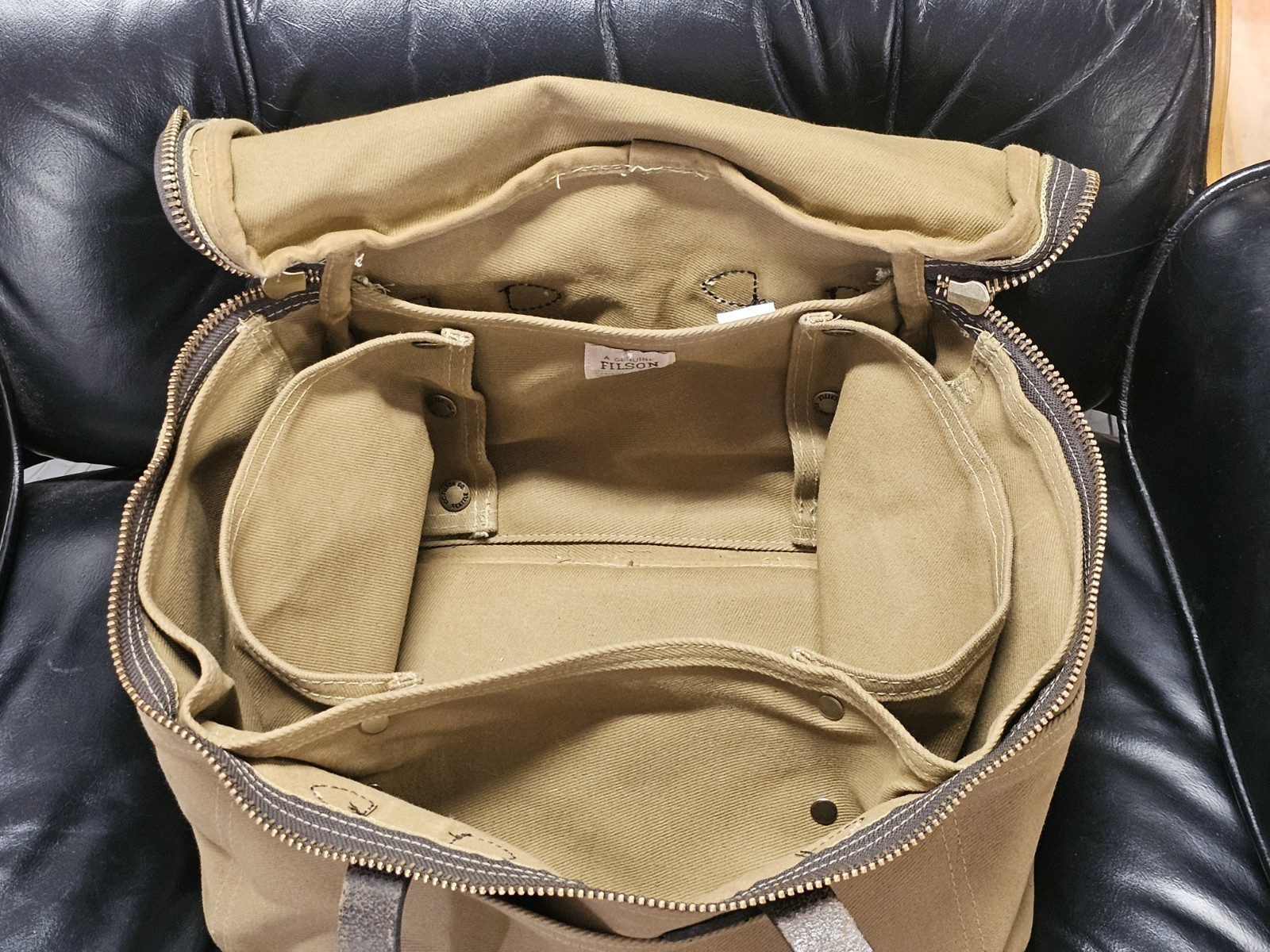 Rare FILSON 264 Compartment Bag. Heavy Duty Twill,bridle Leather Discontinued