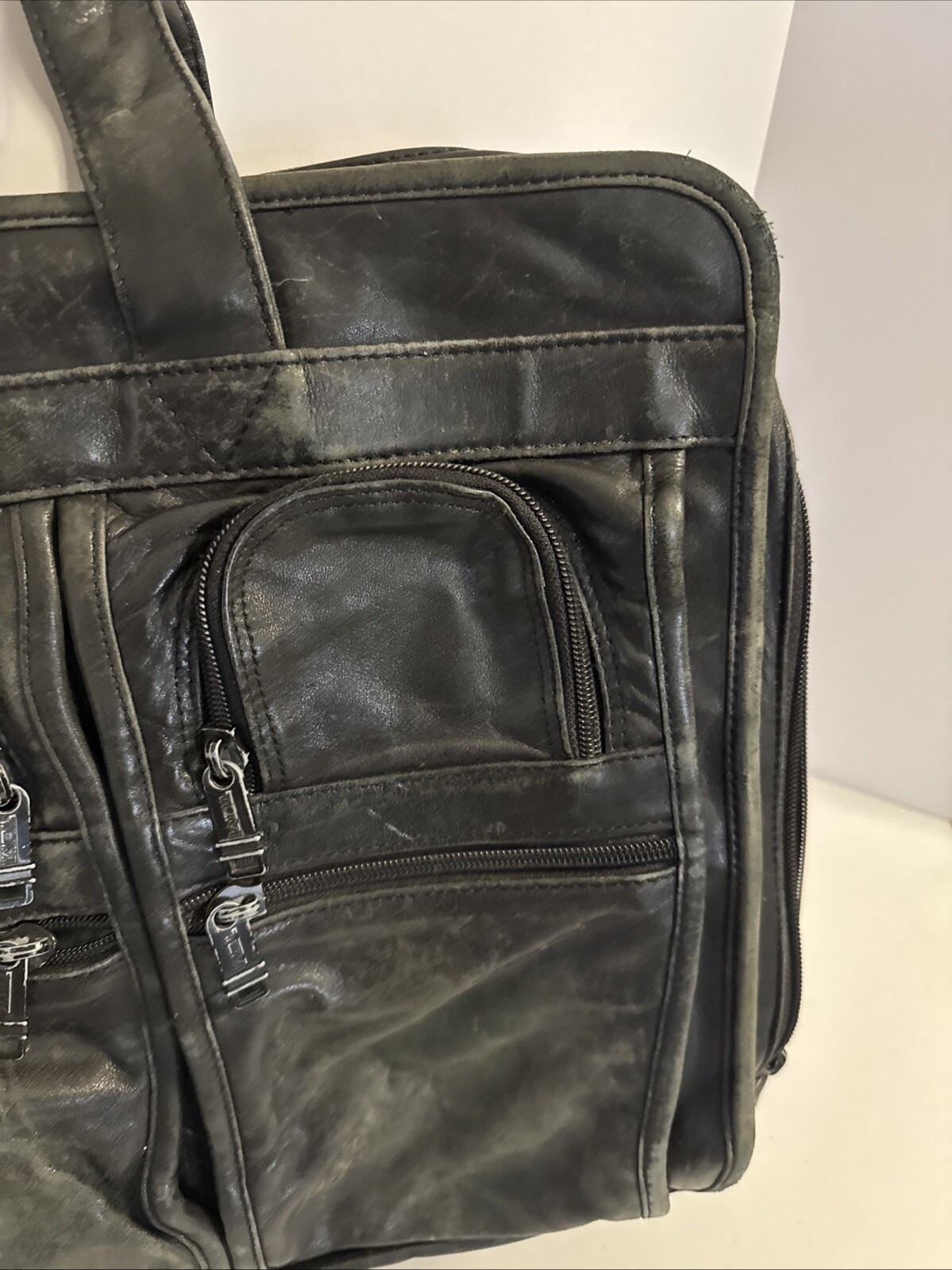 Tumi Alpha Series Black Napa Leather Expandable Briefcase 9674D3