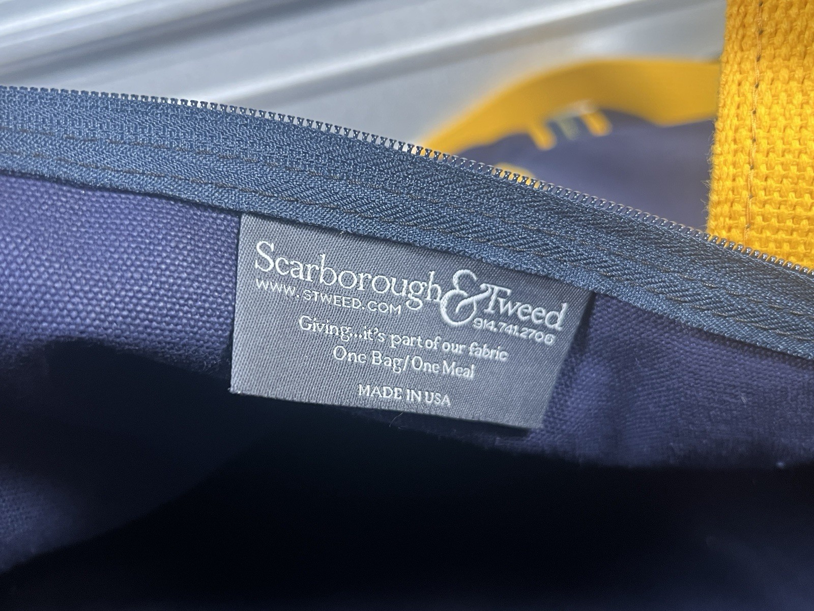 Scarborough & Tweed Banker Bag Canvas 21″ Duffle Blue Yellow Buckeye Partners