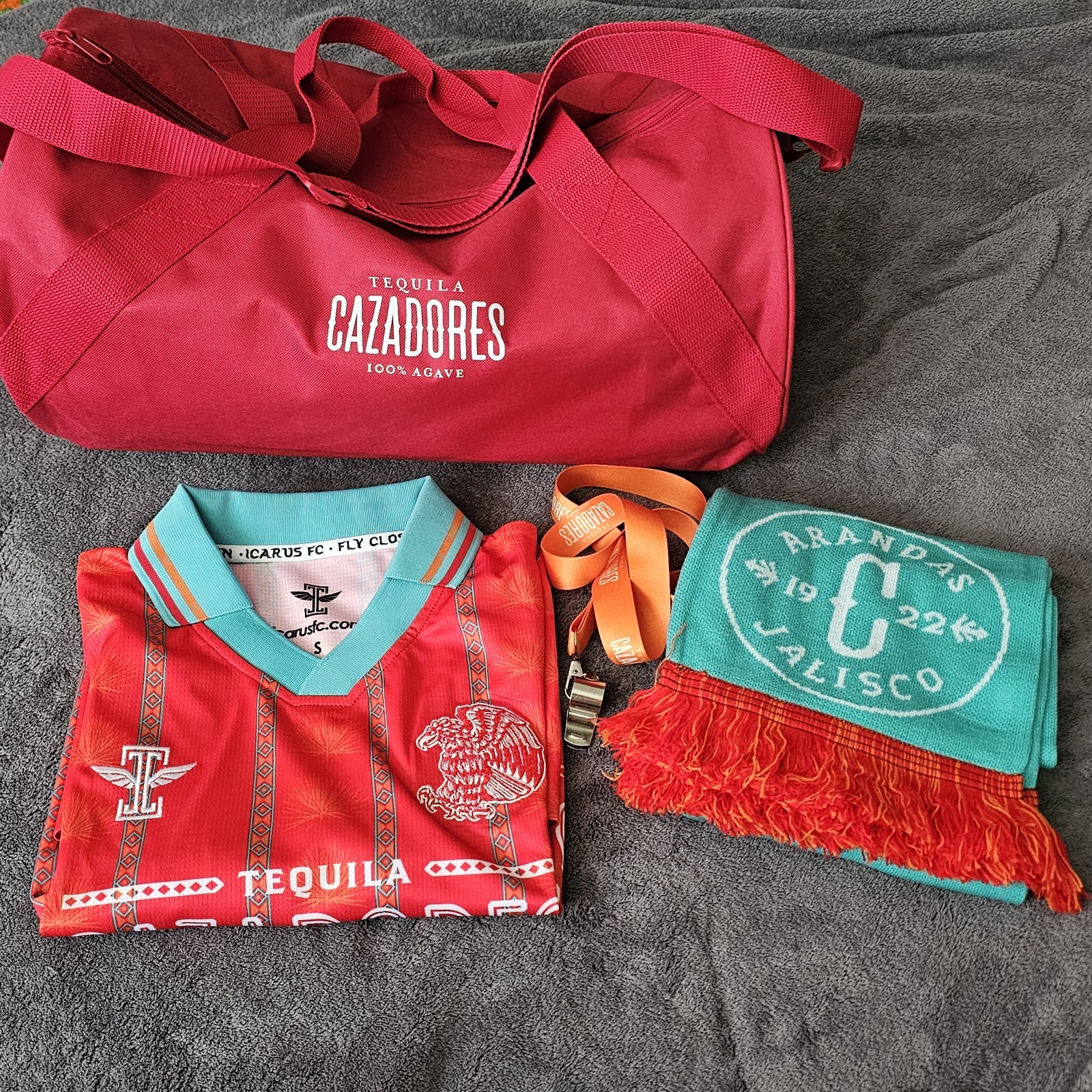 Cazadores Tequila LIMITED promo duffle bag, jersey (Small) and scarf Brand New!
