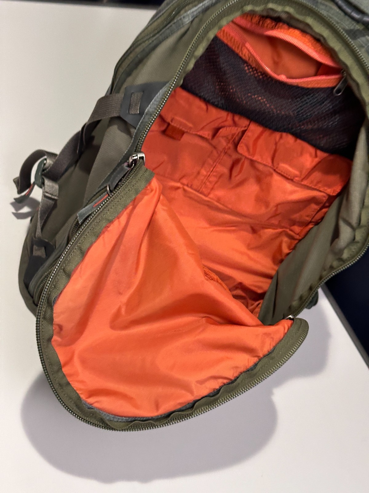 EMS Eastern Mountain Sports 100% Nylon Olive Green Multi-Pocket Pack Backpack