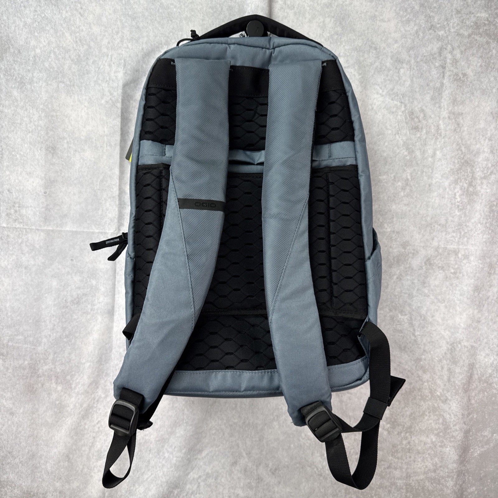 OGIO Pace Pro 20L Backpack Black Laptop Travel Work School Bag NWT • Blue Mirage