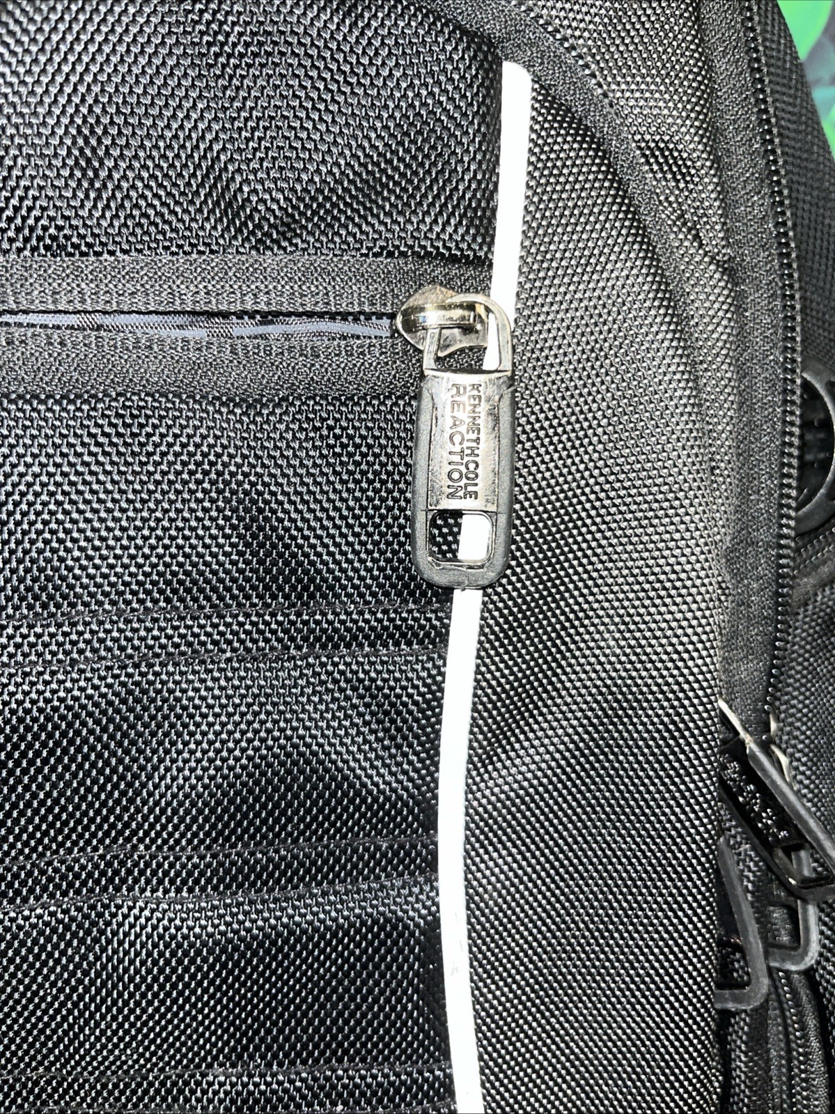 Kenneth Cole Reaction No Looking Back laptop backpack With defects