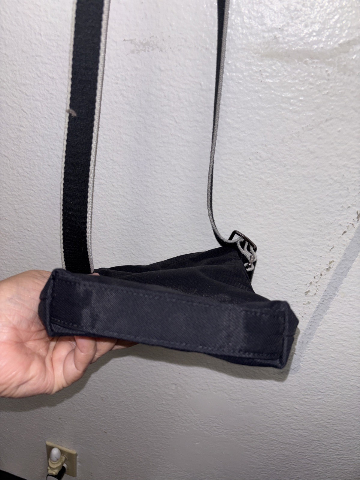 Lacoste Black Crossbody Bag Small Shoulder Bag Adjustable Strap Nylon Logo Snaps