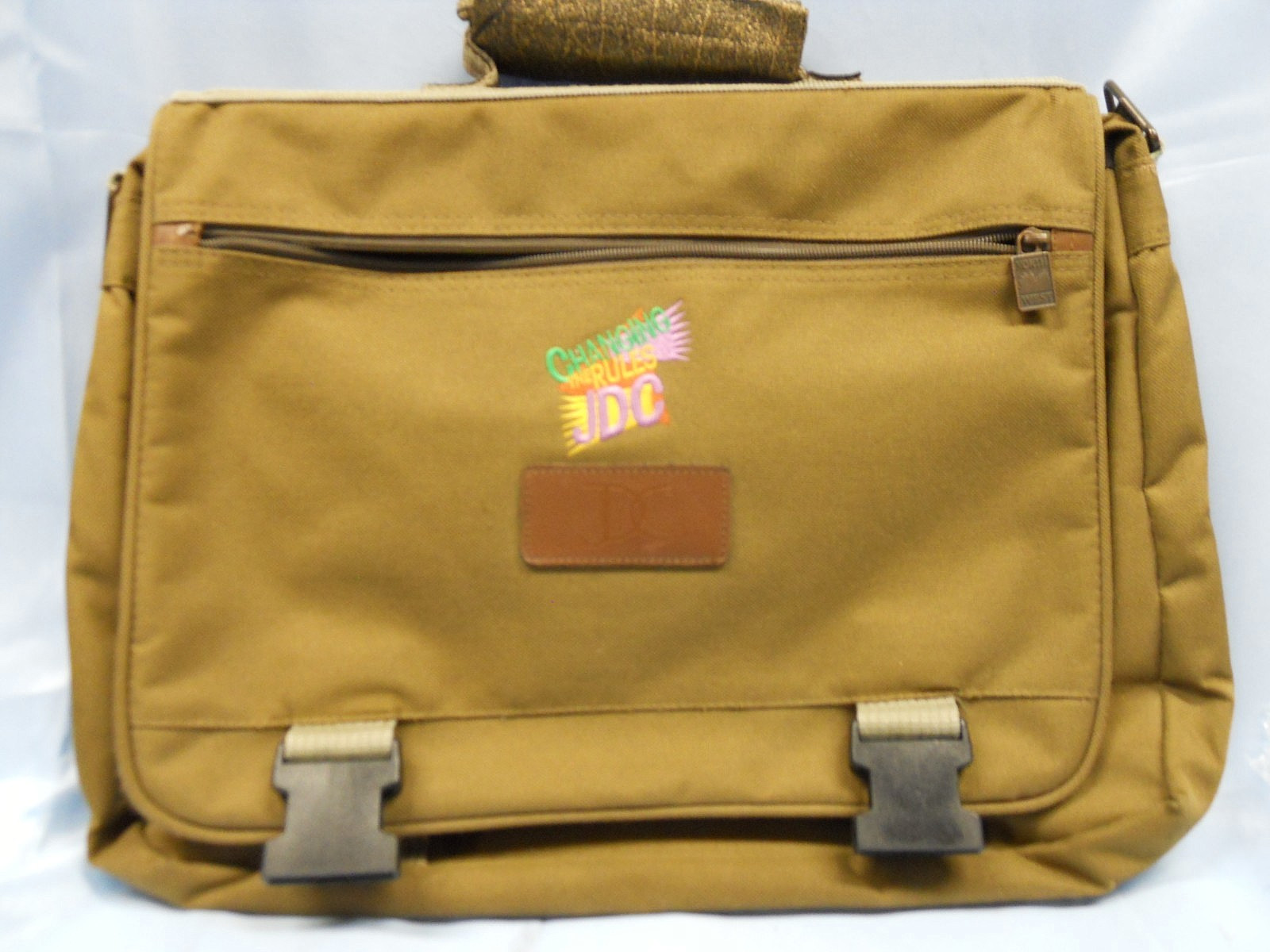 North West Khaki Leed’s Travel Bag Satchel Crossbody Multi Pocket Messenger Bag
