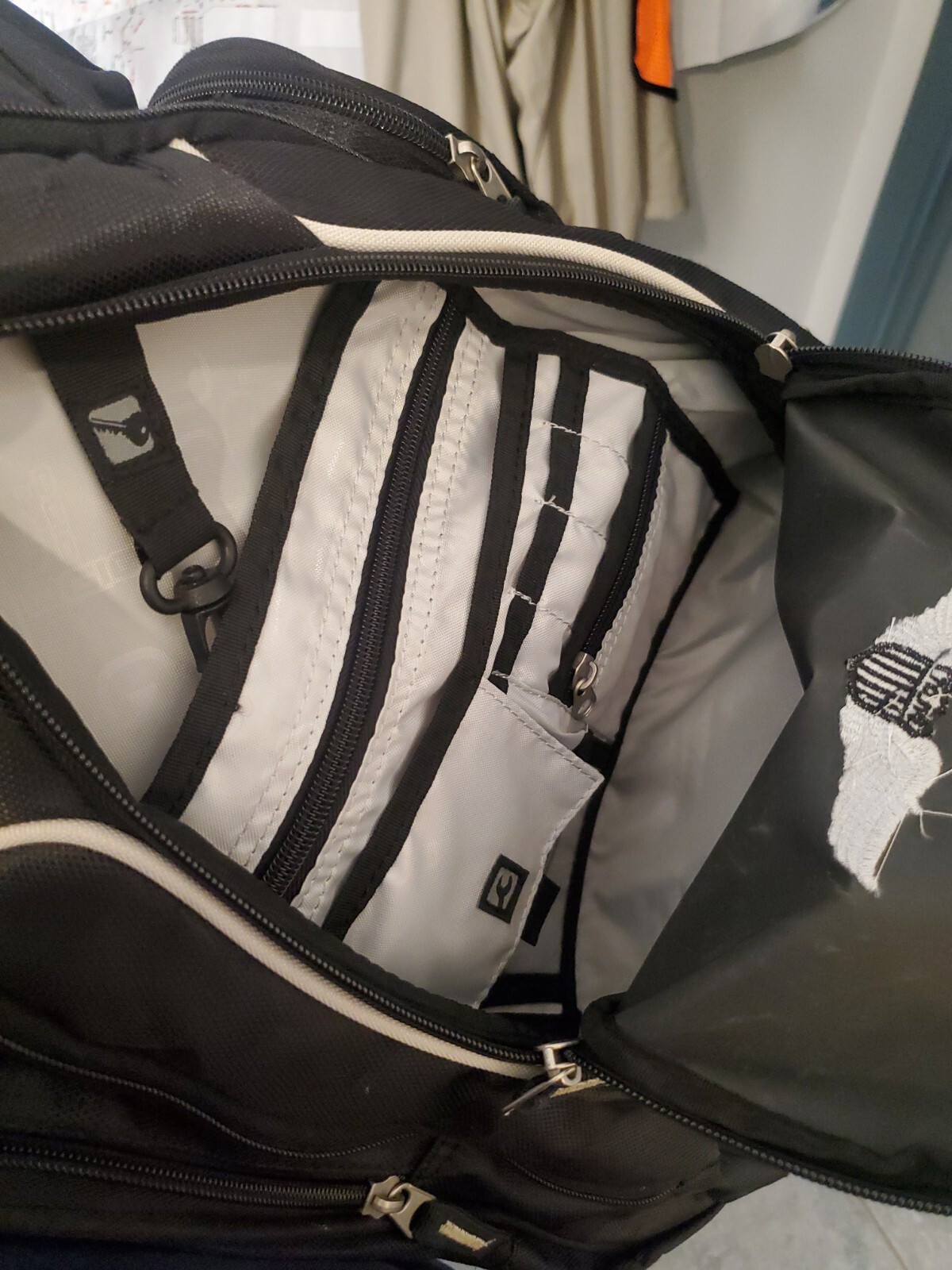O’GIO Bounty Hunter Black Laptop Backpack Bag Audio Tech 7 Pocket