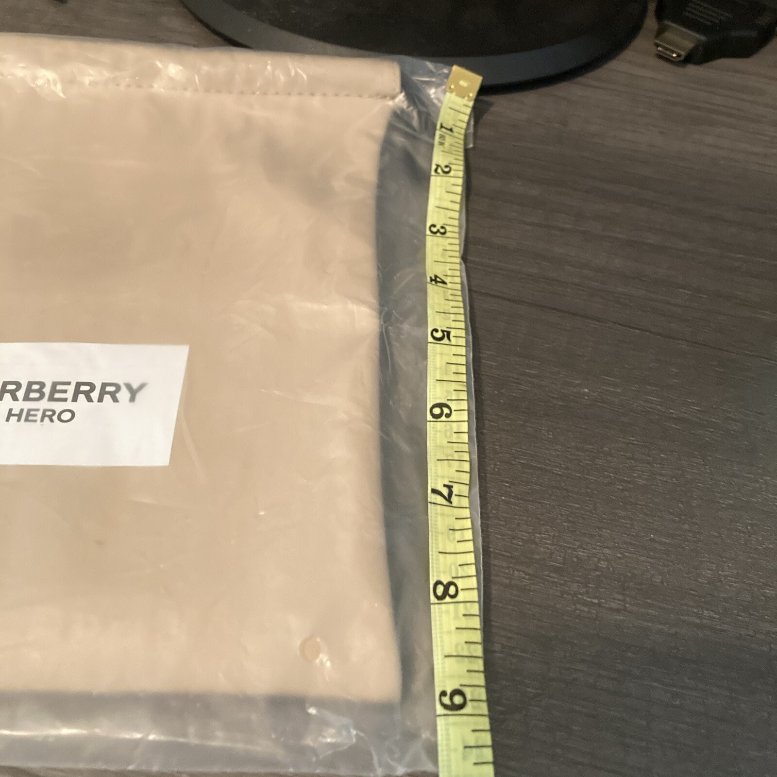 BURBERRY Hero Gift Bag Drawstring New Sealed Beige Brown Limited Ed. 7×9