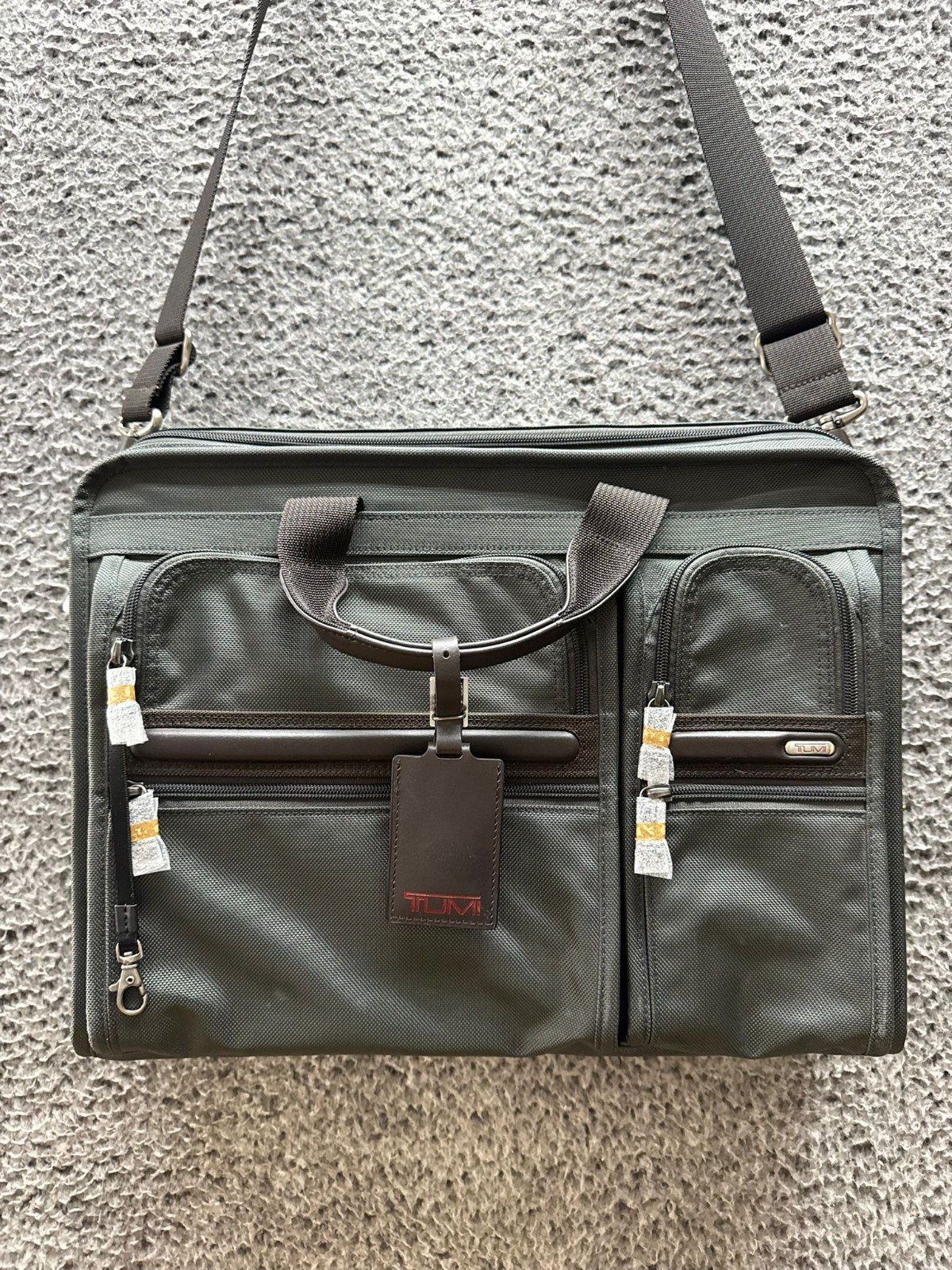 NWD Tumi Compact Large Screen Laptop Brief Bag Black 13.5″ x 17.5″ x 3.5″ $350
