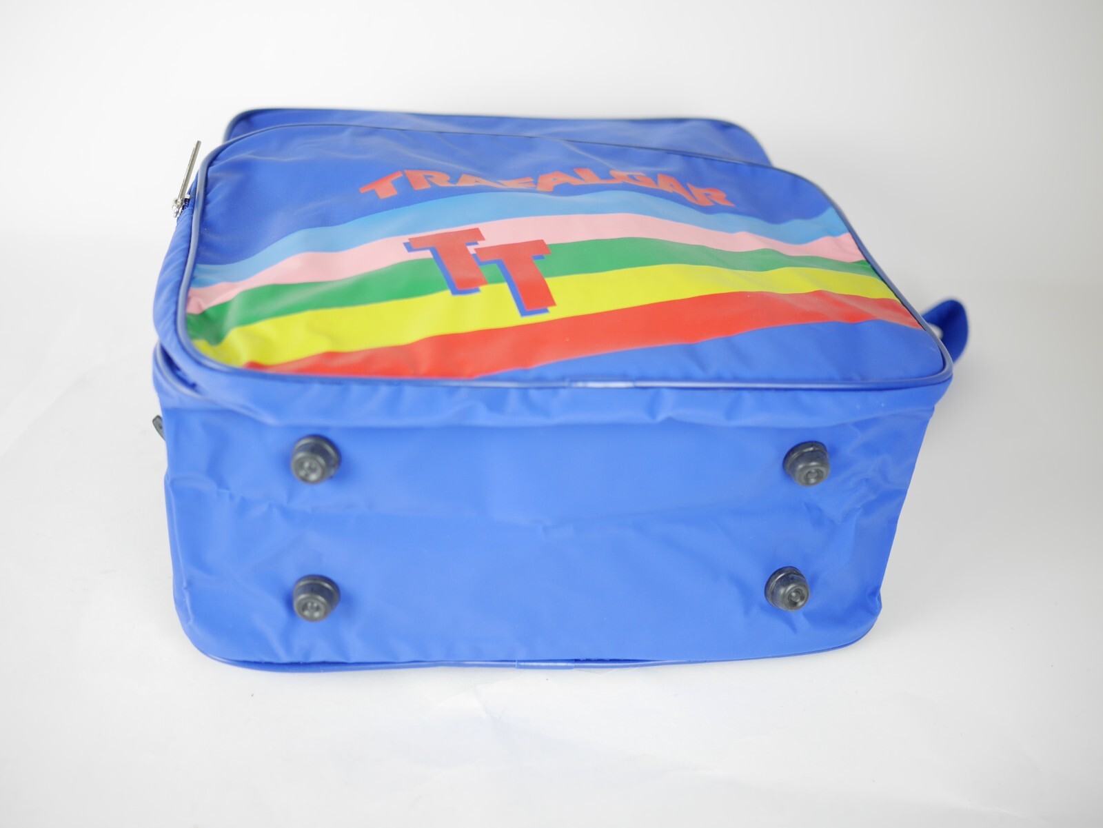 Vtg TRAFALGAR Blue & rainbow nylon Messenger Travel Bag Overnight 13.5″x12.5″