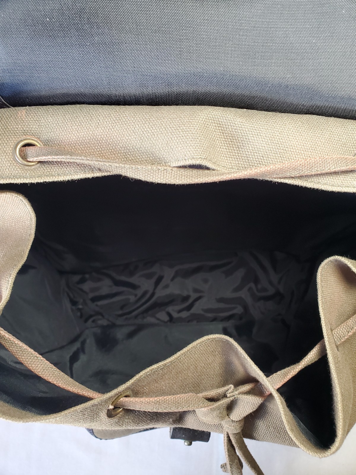 GAP Canvas Military Backpack Leather Straps Snap Pockets Drawstring/ Zipper READ